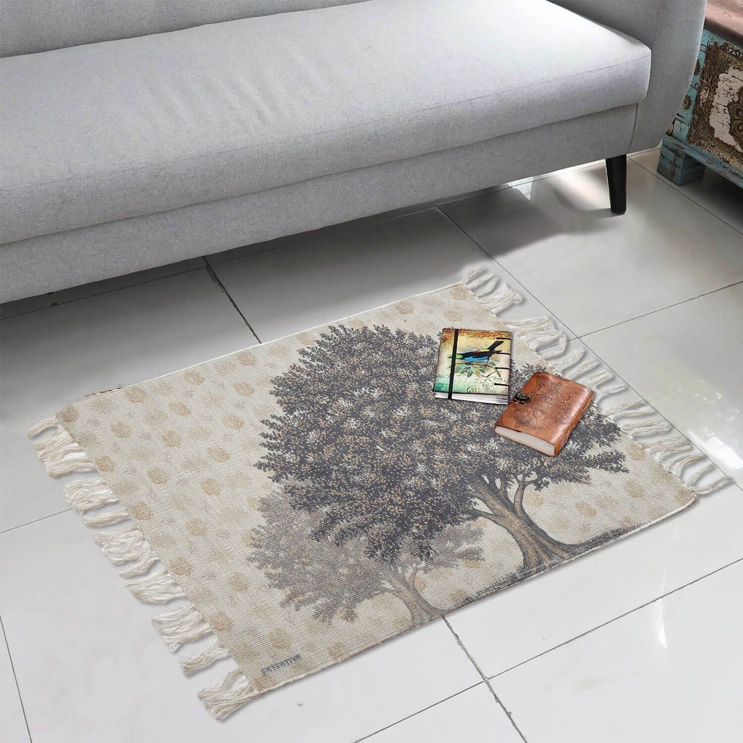 Contemporary Big Tree Polyester Rug