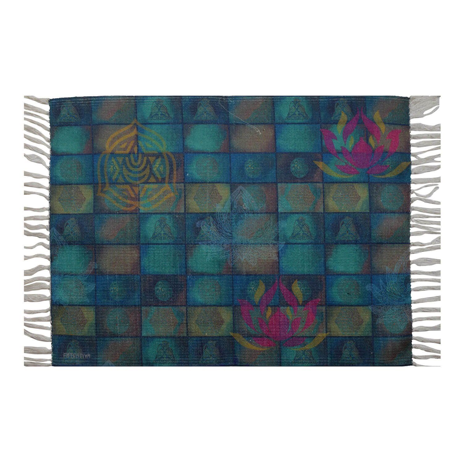 Geometric Design Recycled Plastic Rug image 2