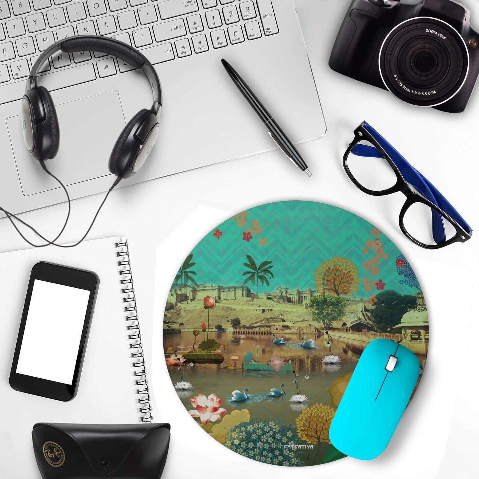 Beautiful Amer Fort Lake Desktop Mouse Pad image 3