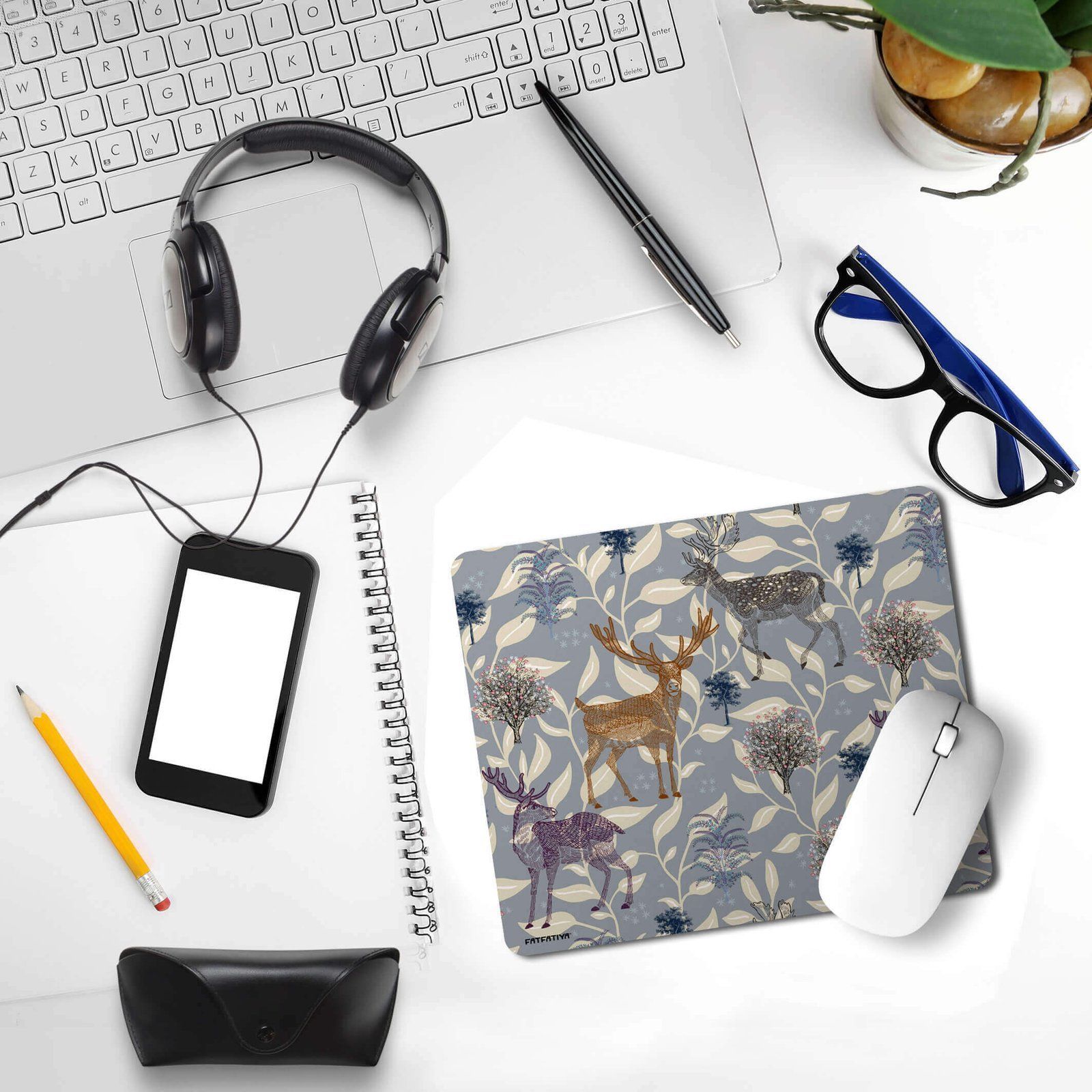 Beautiful Printed Deer Motif Table Mouse Pad image 3