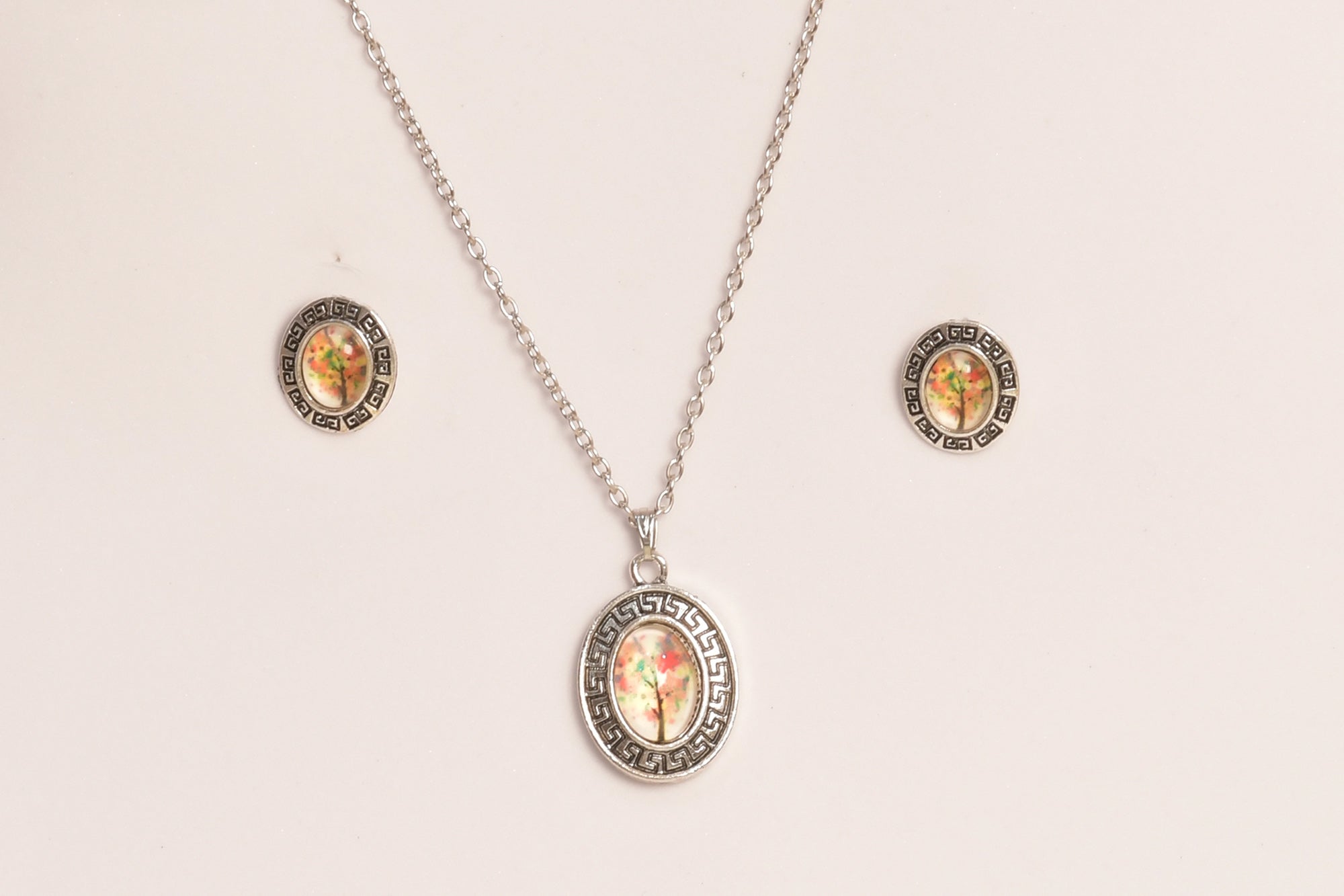 Vintage Poppy Locket Necklace With Studs