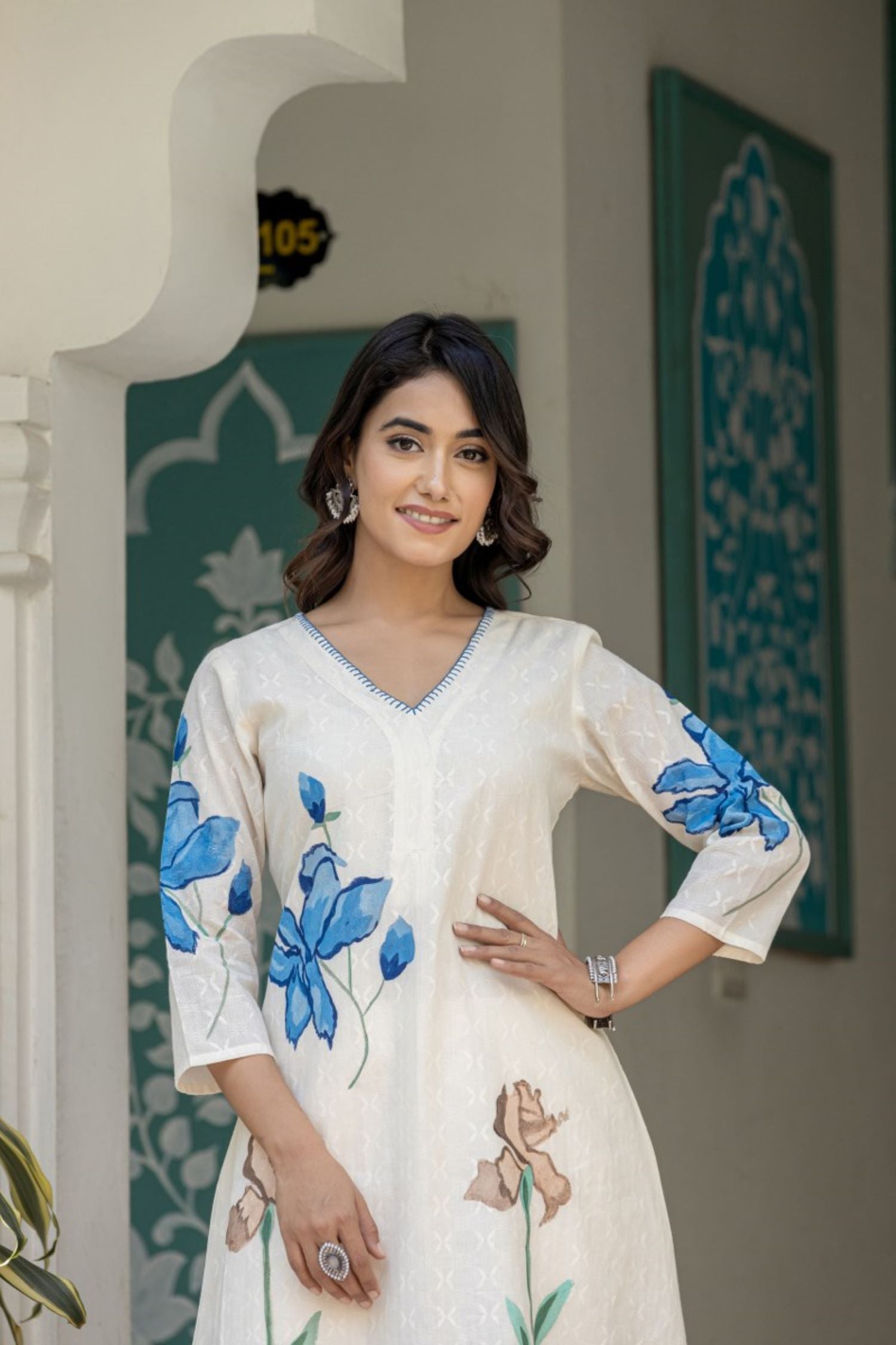 Linen With Digital Print And Embroidery image 2
