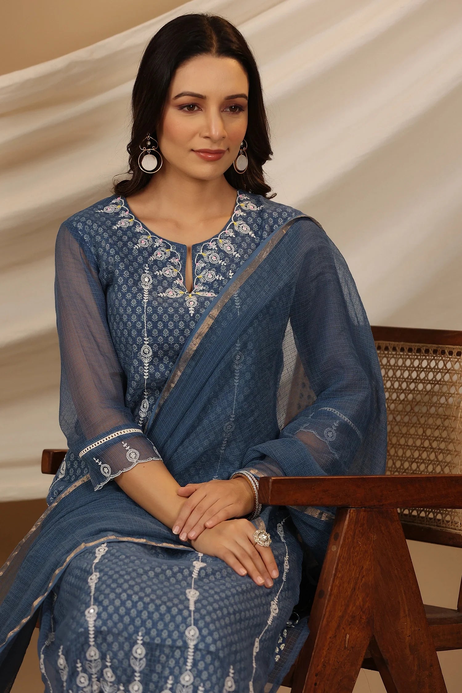 Three-piece Chiffon Kurta Set image 2