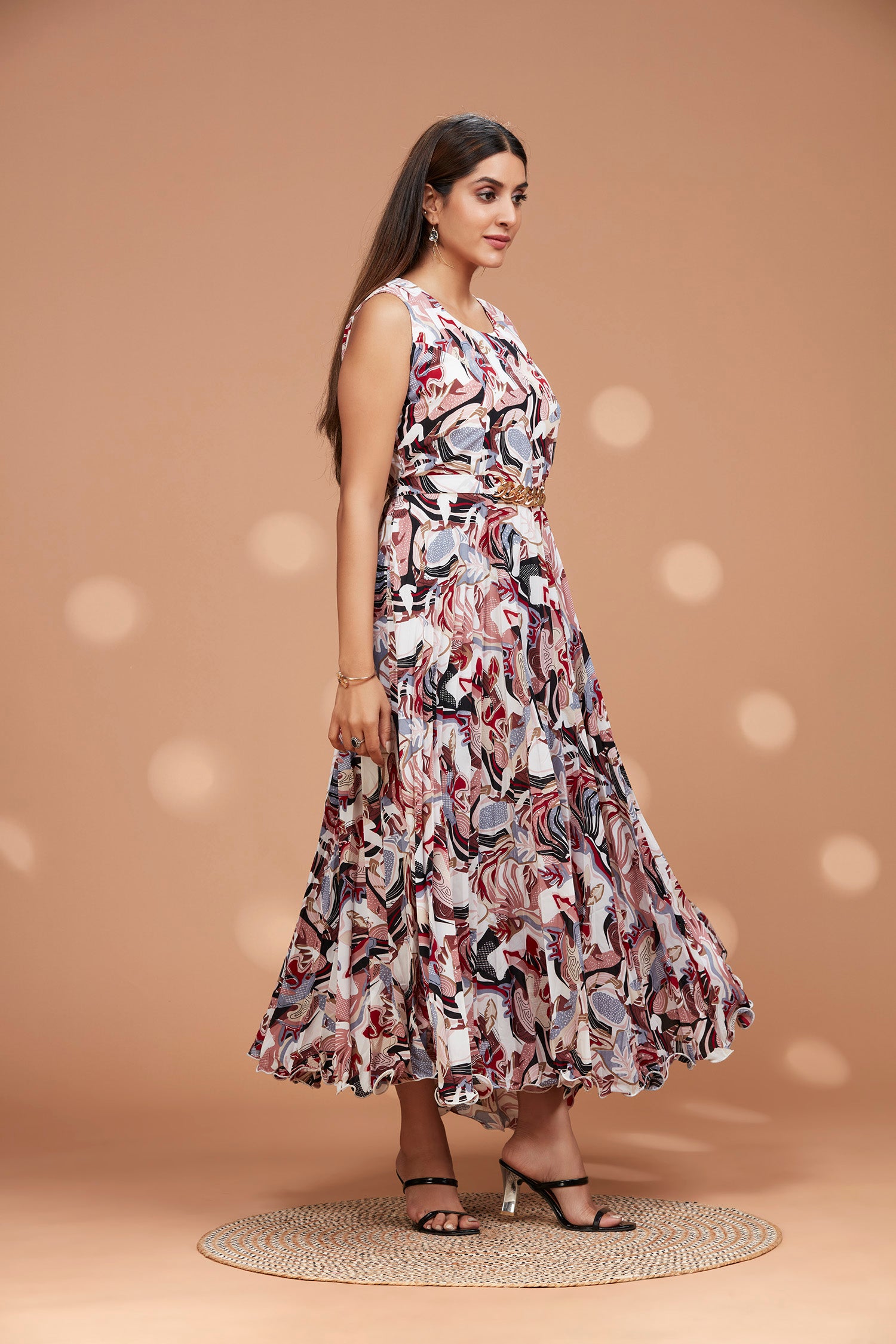 Pleated Sleeveless Gown With Metal Waist Belt (WINE) image 2