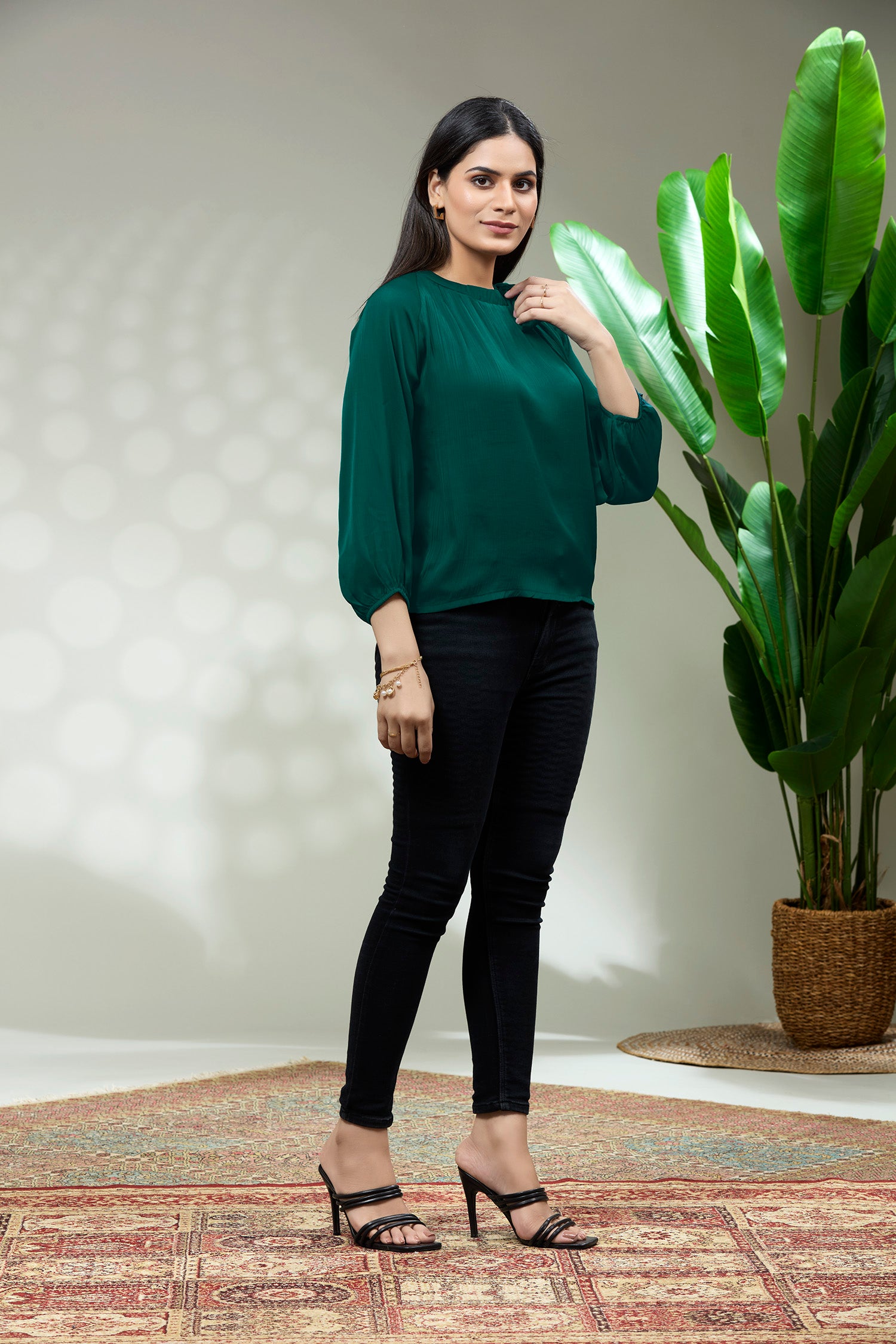 Satin Tie Neck Top -GREEN image 4