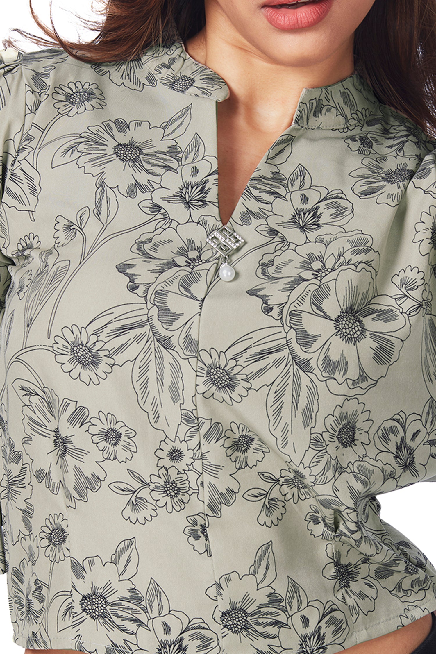 Printed Crop Top With Central Broach image 3