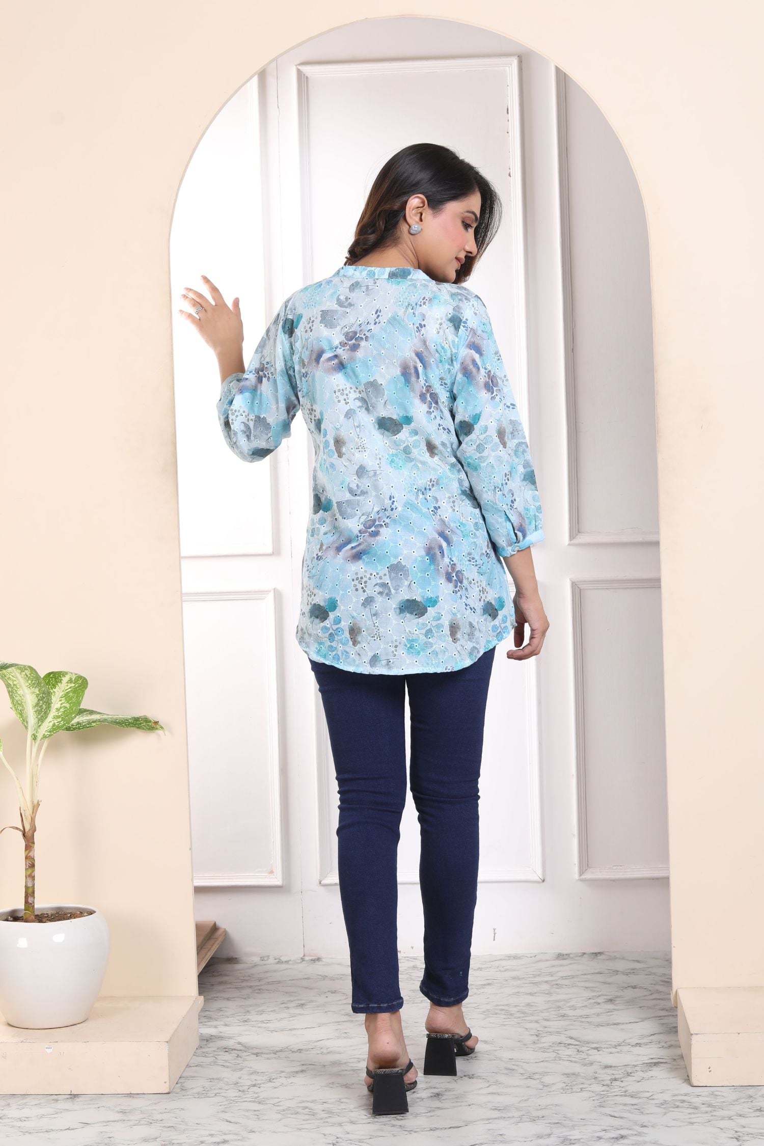 Hakoba Work Tunic image 2