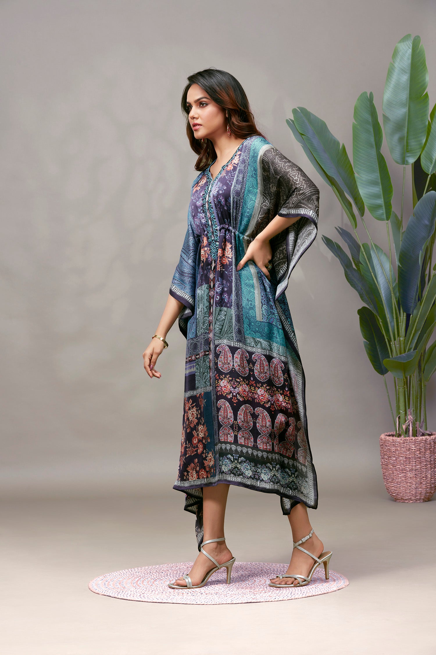 Artful Elegance Gazi Silk Printed Kaftan image 5