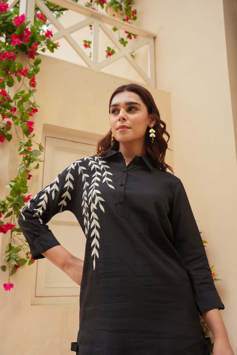 Pure Cotton Embroidered High-low Tunic & Trouser Cord Set image 4