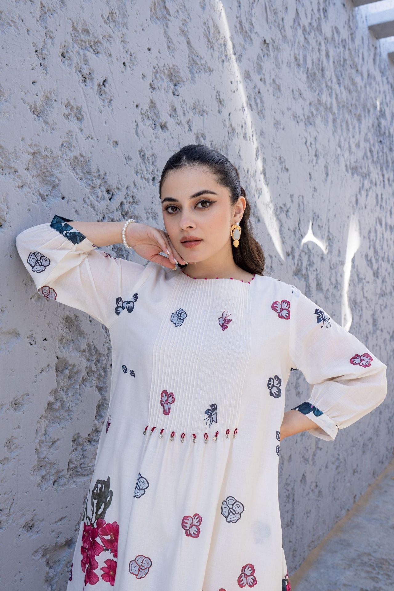 Soft Bloom Off-white Cord Set With Floral Prints image 4