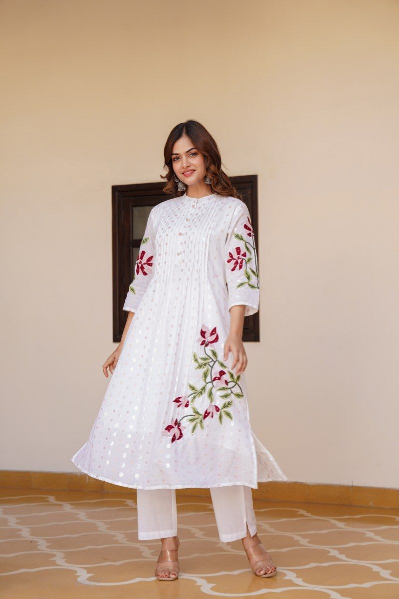 Floral Grace White Cord Set image 2