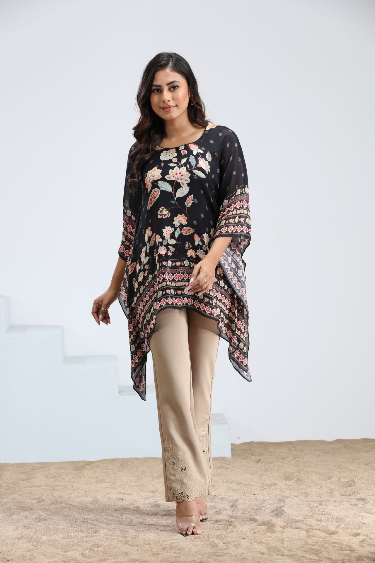 Short Black Print Kaftan image 2
