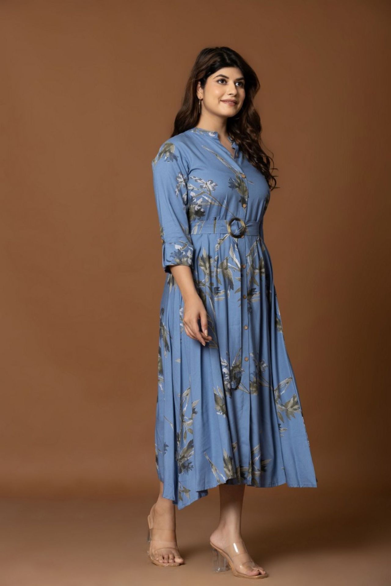 Long Blue Long Dress With Belt In Shirt Style image 2