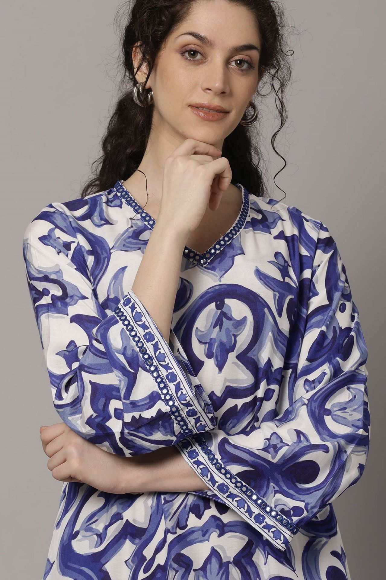 Blue Bloom Printed Long Sleeve Dress image 4