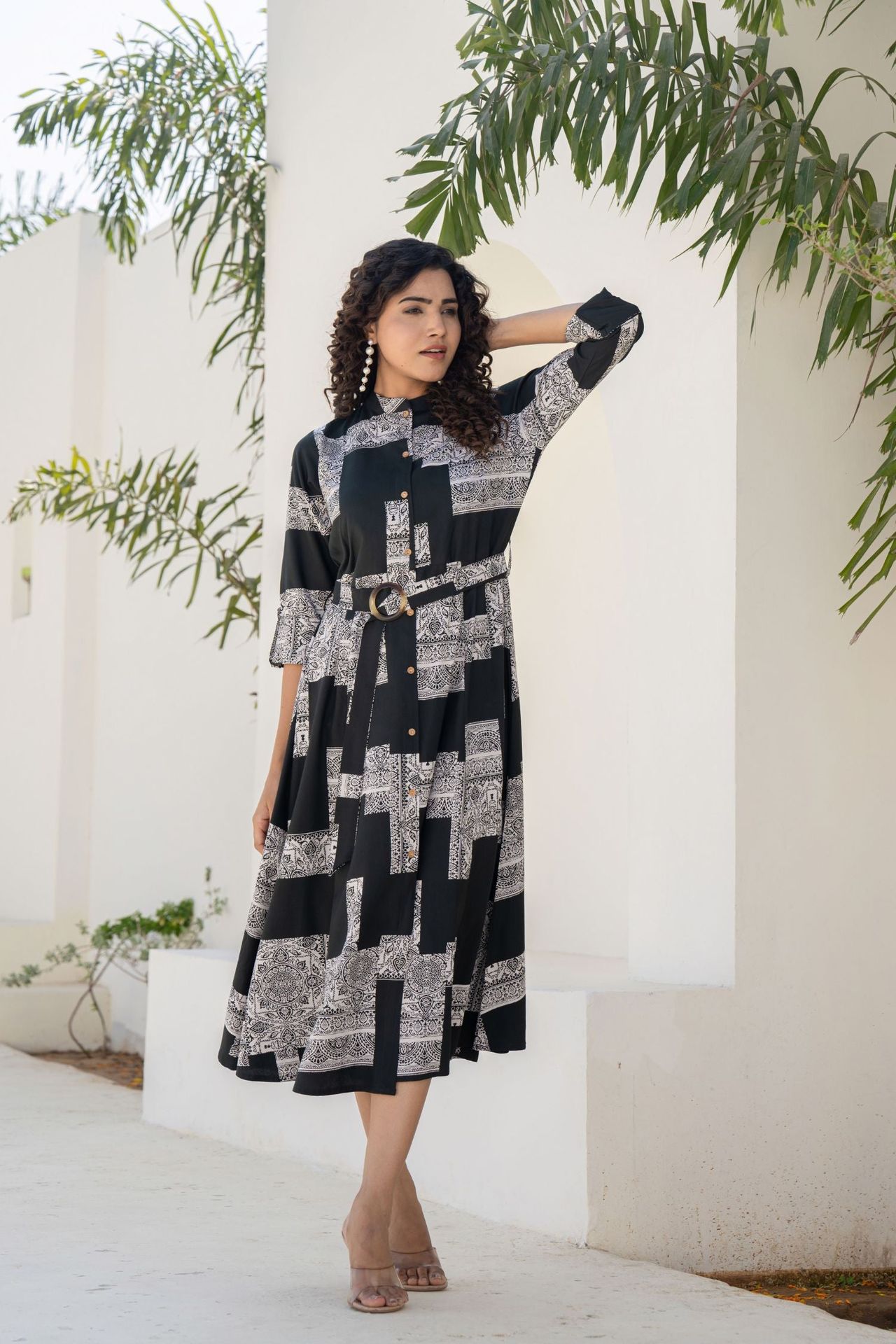 Olive Green Madarin Collar Patch Printed Midi Dress image 2