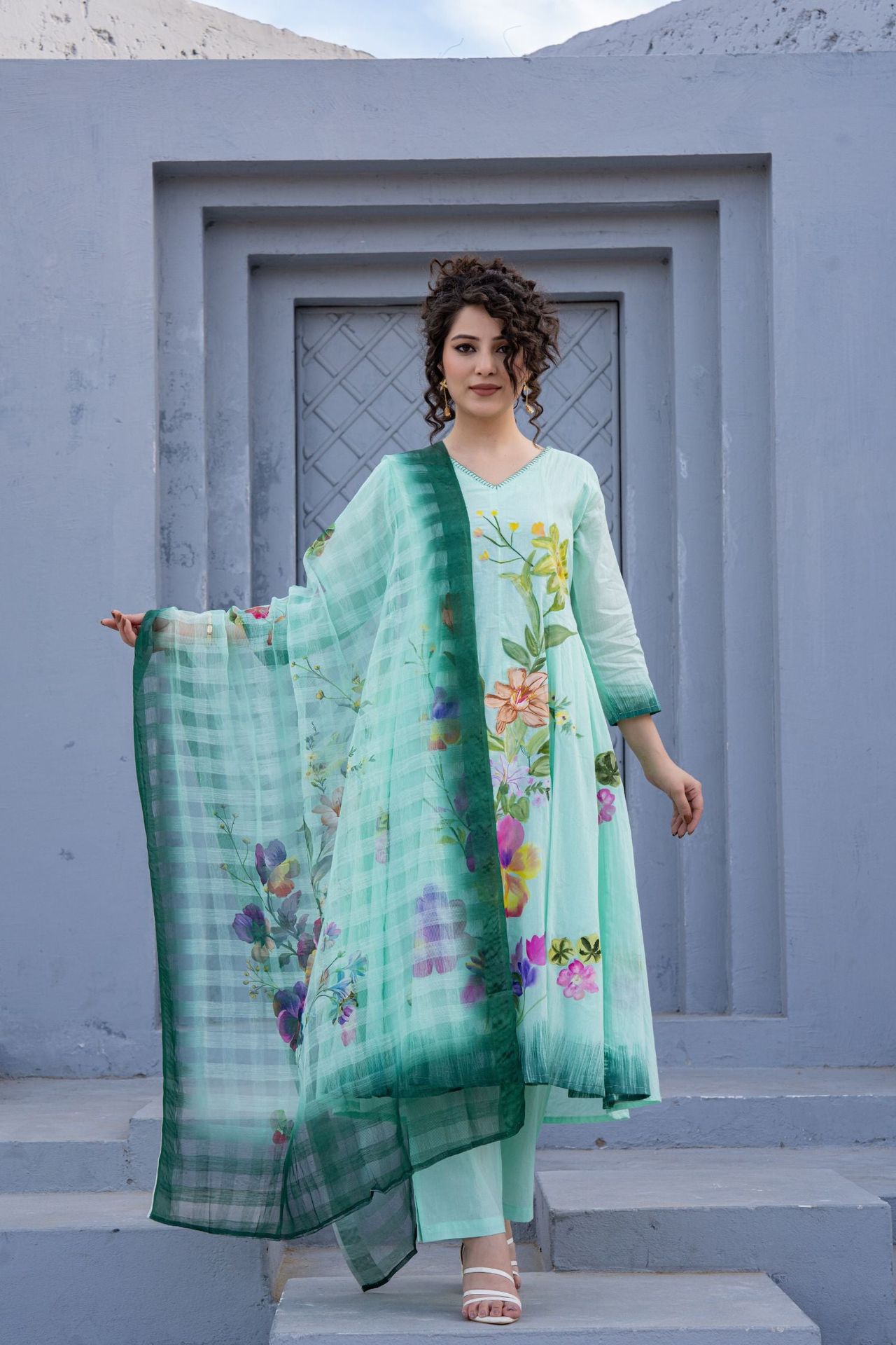 Green Petal Print Dupatta Set image 3