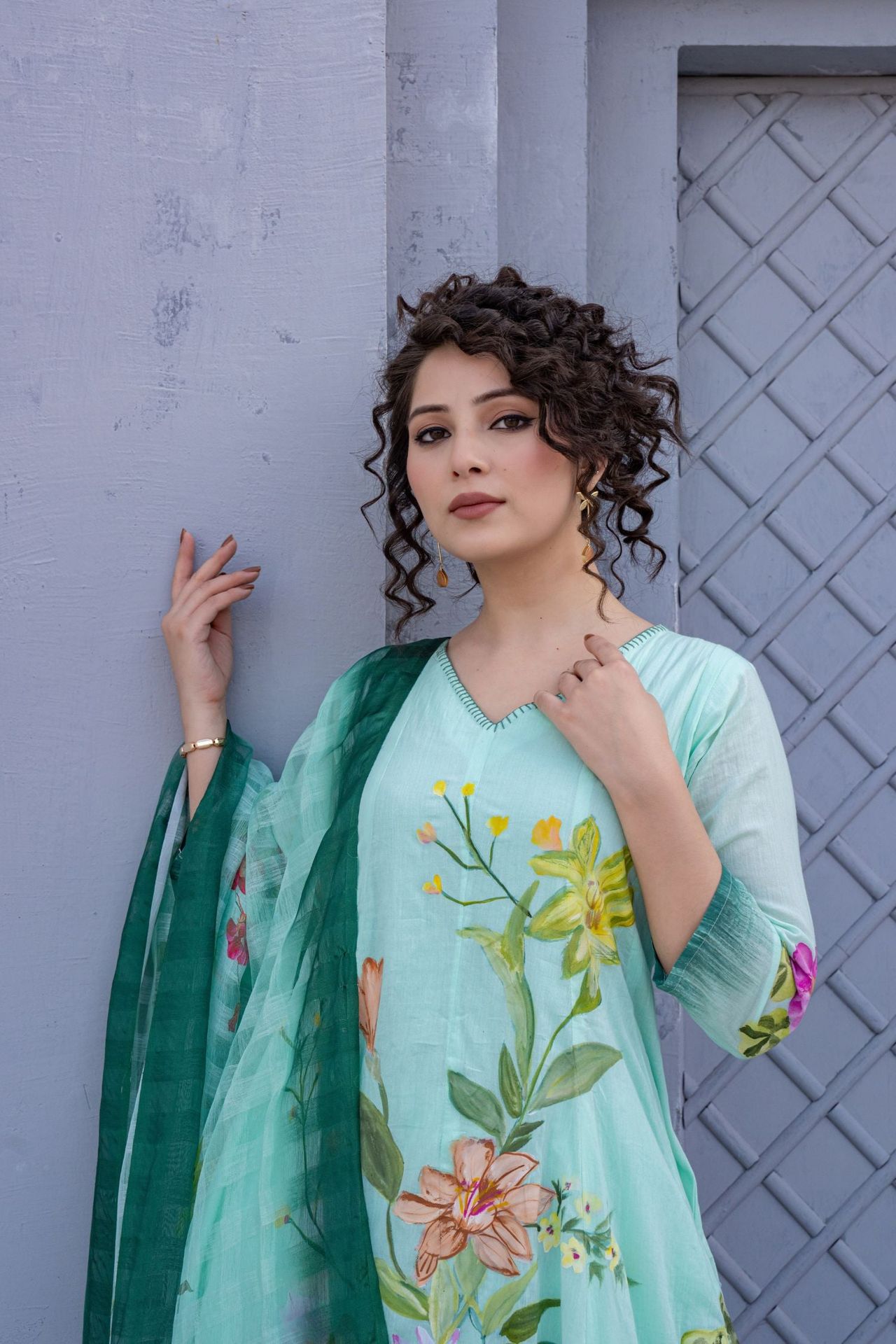 Green Petal Print Dupatta Set image 4