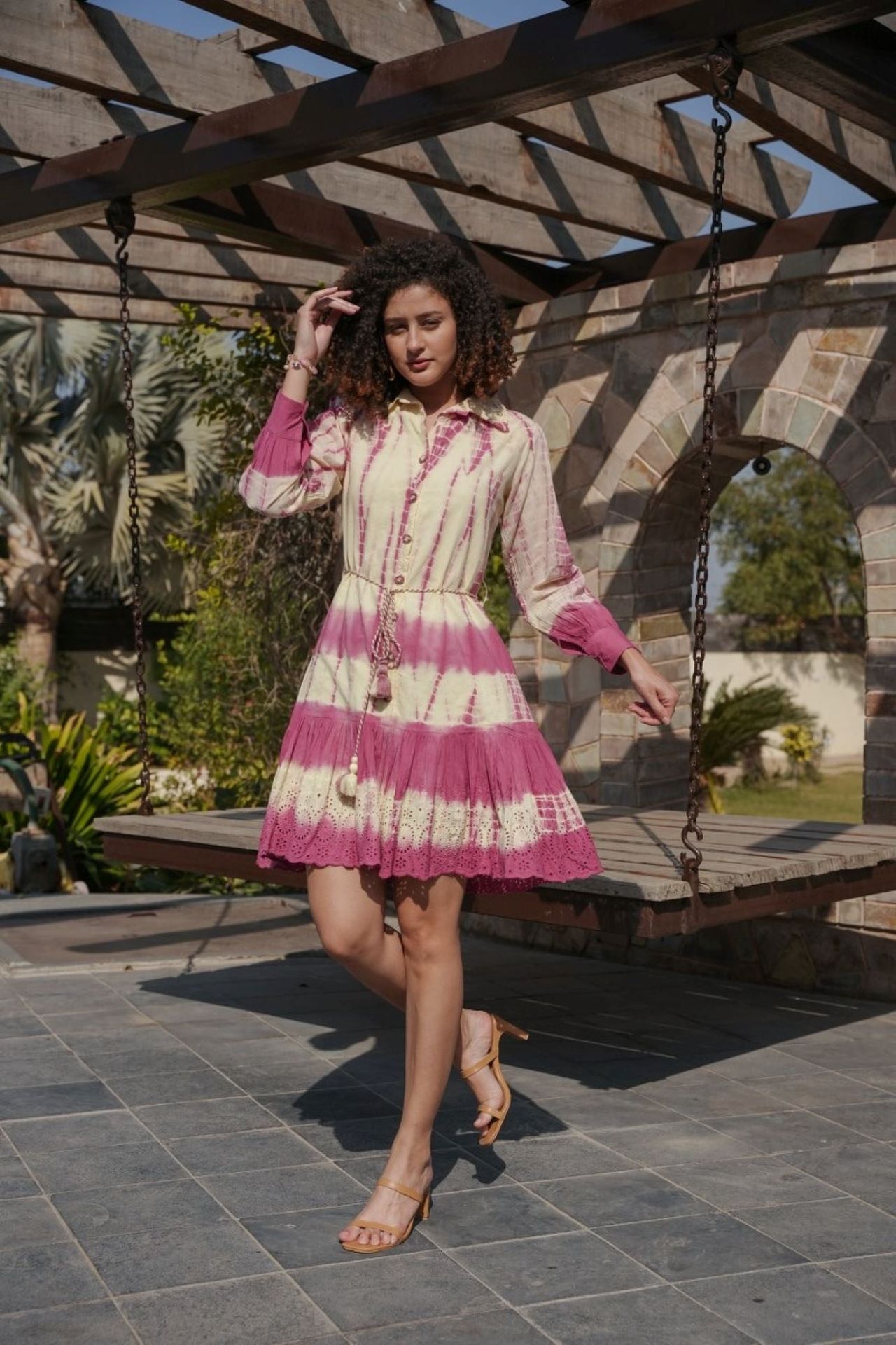 Chic Pink Tie-dye Tunic With Collared Neckline