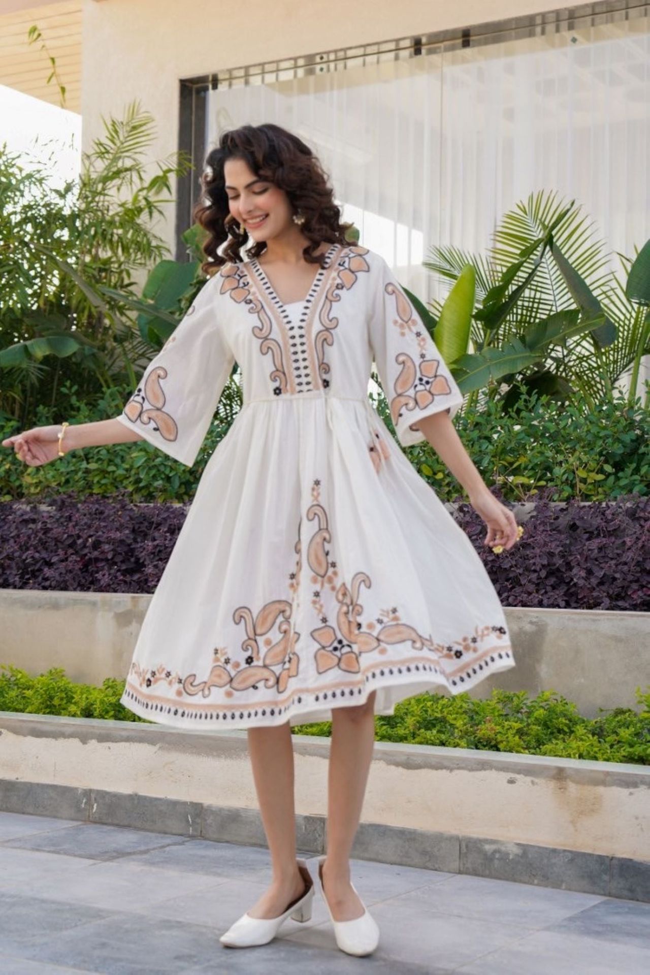 Freyaa Neckline Muse Off-white Embroidered Tunic