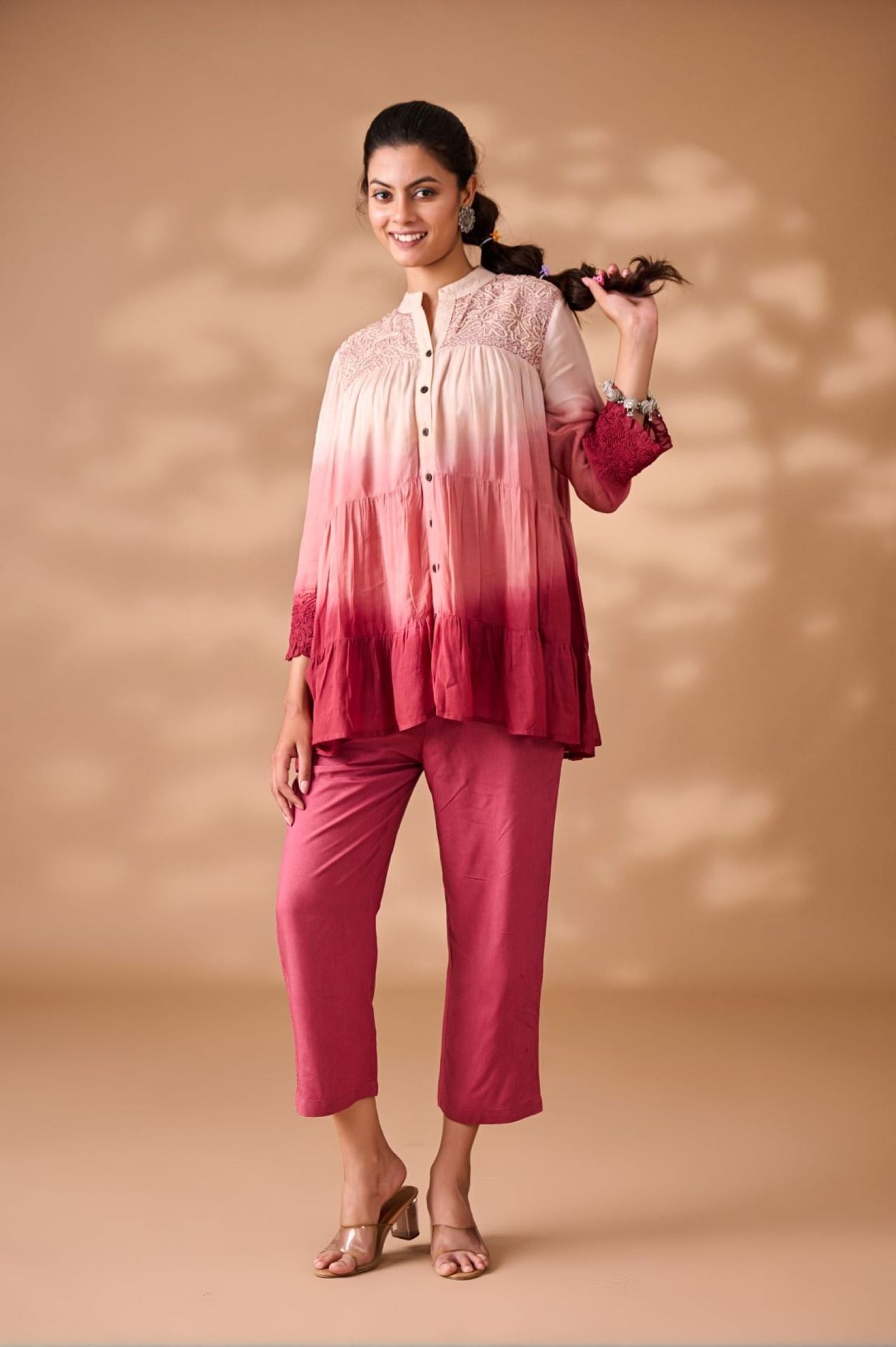 Trendy Red Tie-dye Top For Casual Chic