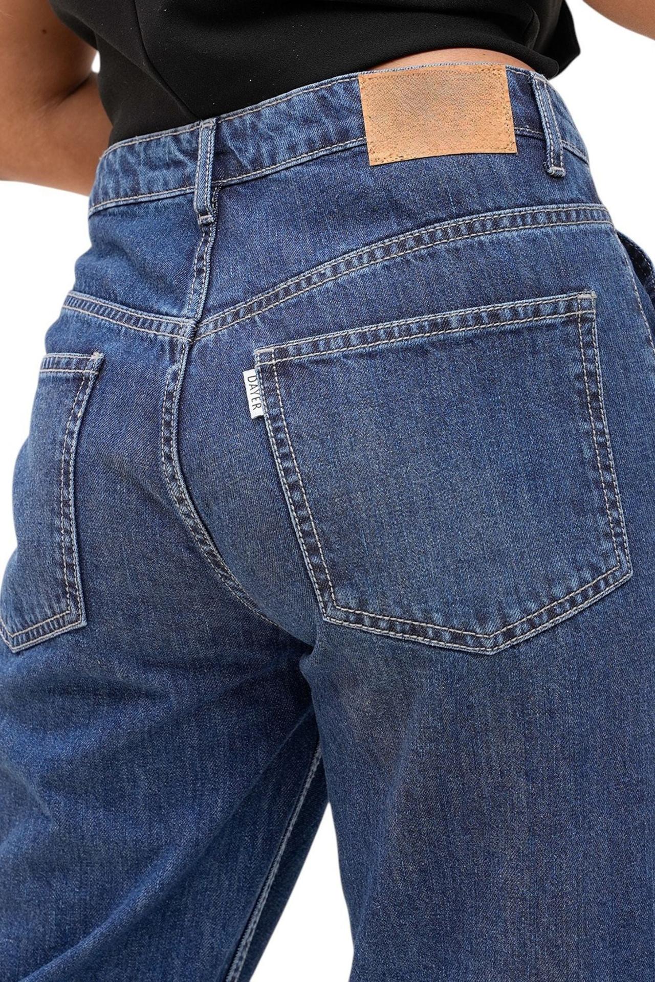 Urban Taper Slim Jeans image 3