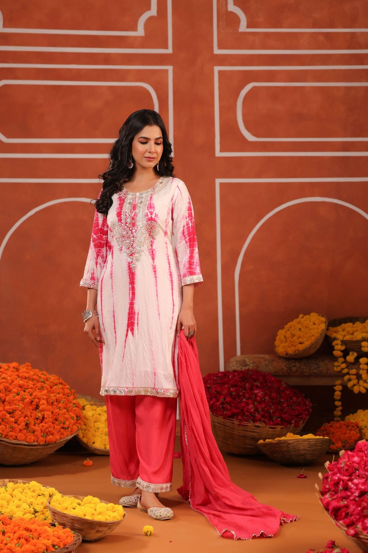Freyaa Pink Tie-dye Gotta Patti Embroidered Straight Kurta Trouser Dupatta Set image 2