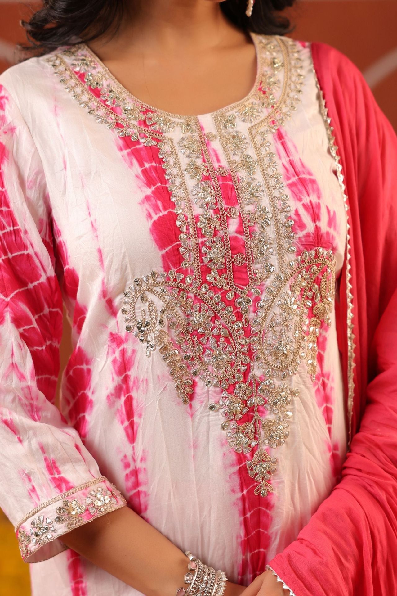Freyaa Pink Tie-dye Gotta Patti Embroidered Straight Kurta Trouser Dupatta Set image 4