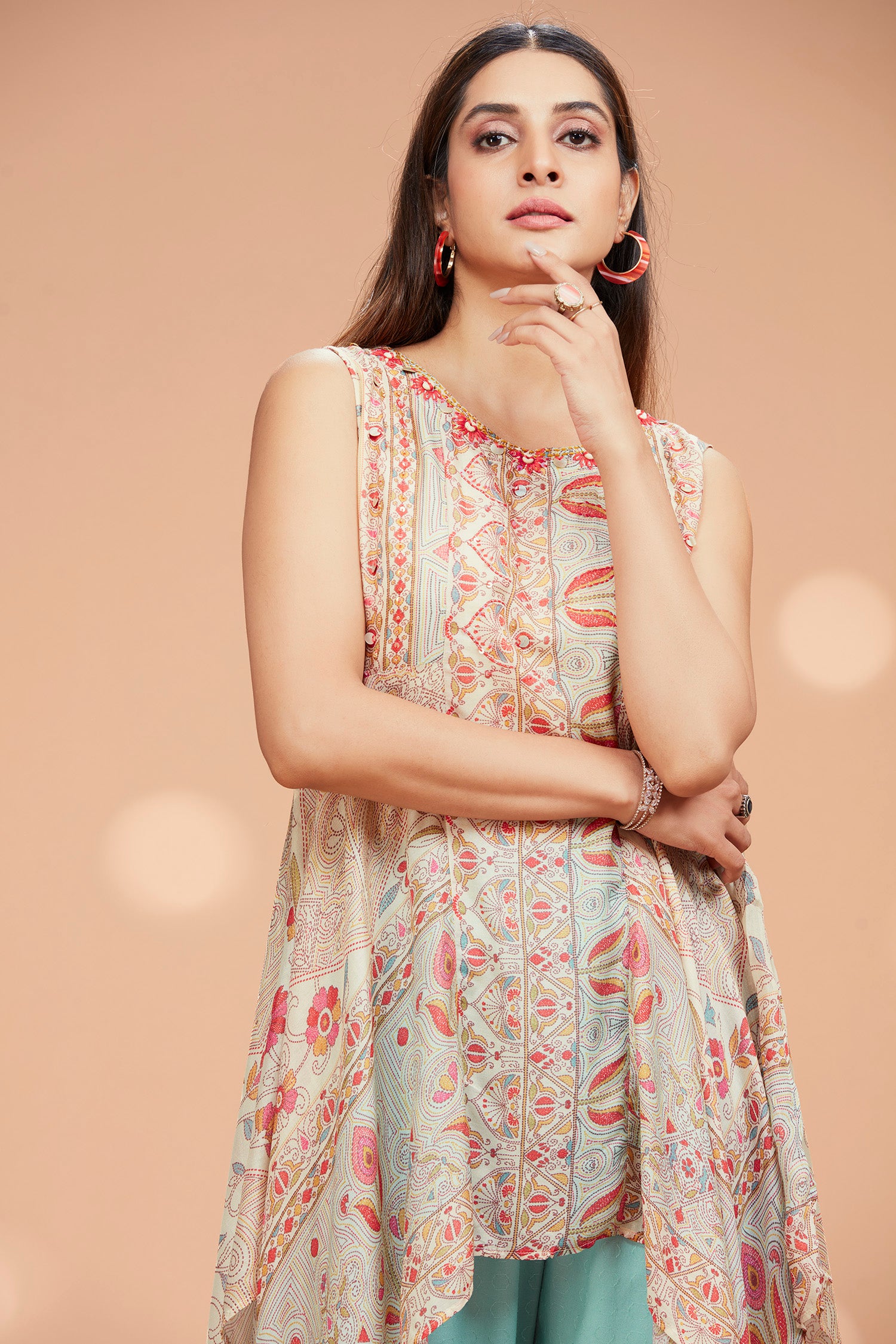 Two- Piece Muslin Asymmetric Kurta Set image 3