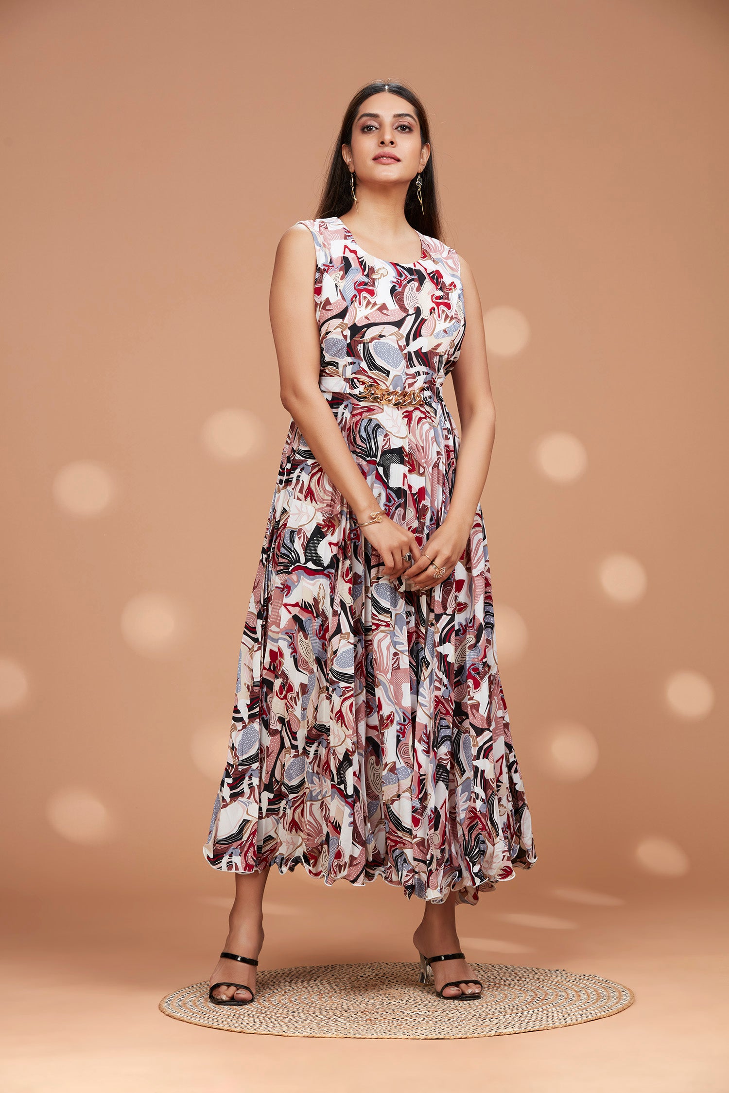 Pleated Sleeveless Gown With Metal Waist Belt (WINE) image 5