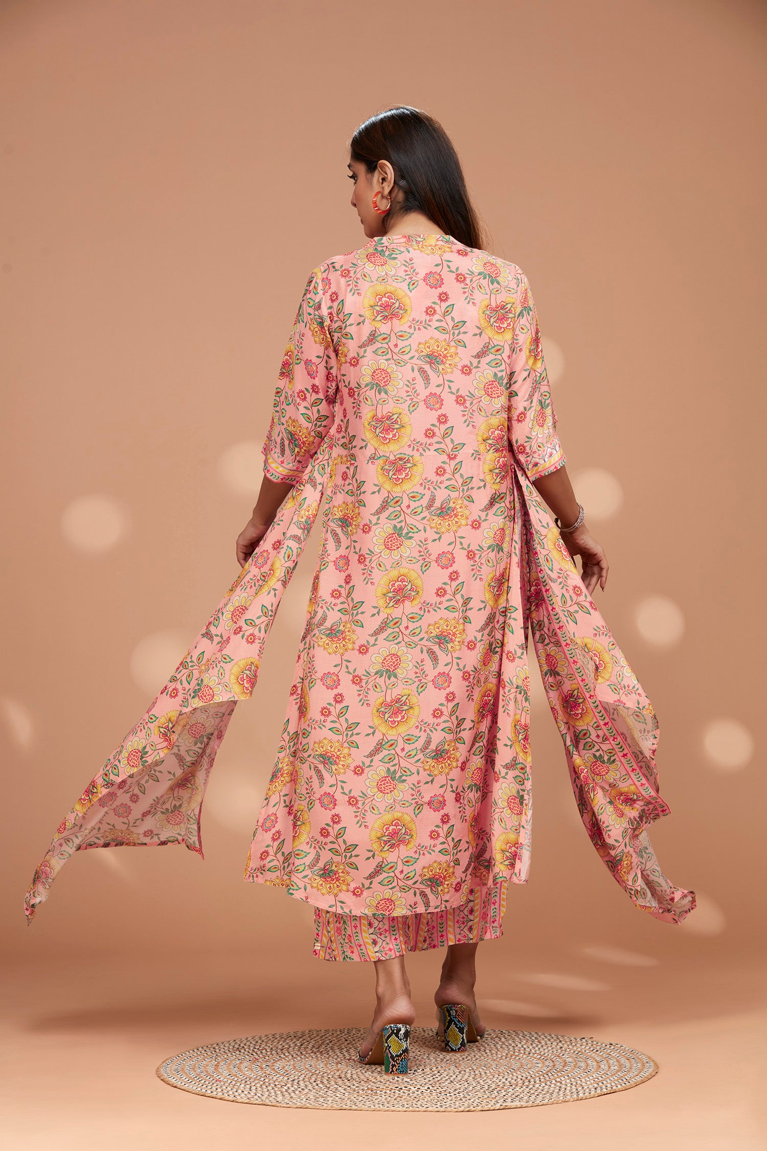 Muslin Co-ord Set With Spaghetti Top And Shrug image 5