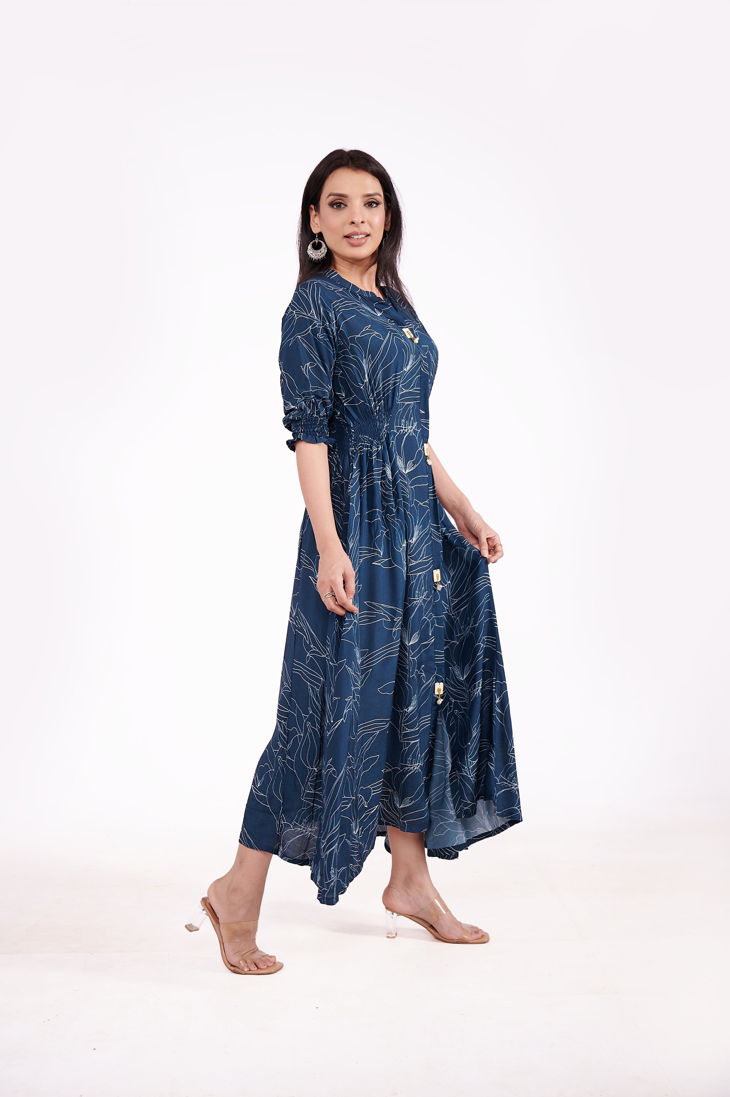 Muslin Floral Print Midi Dress (BLUE) image 4