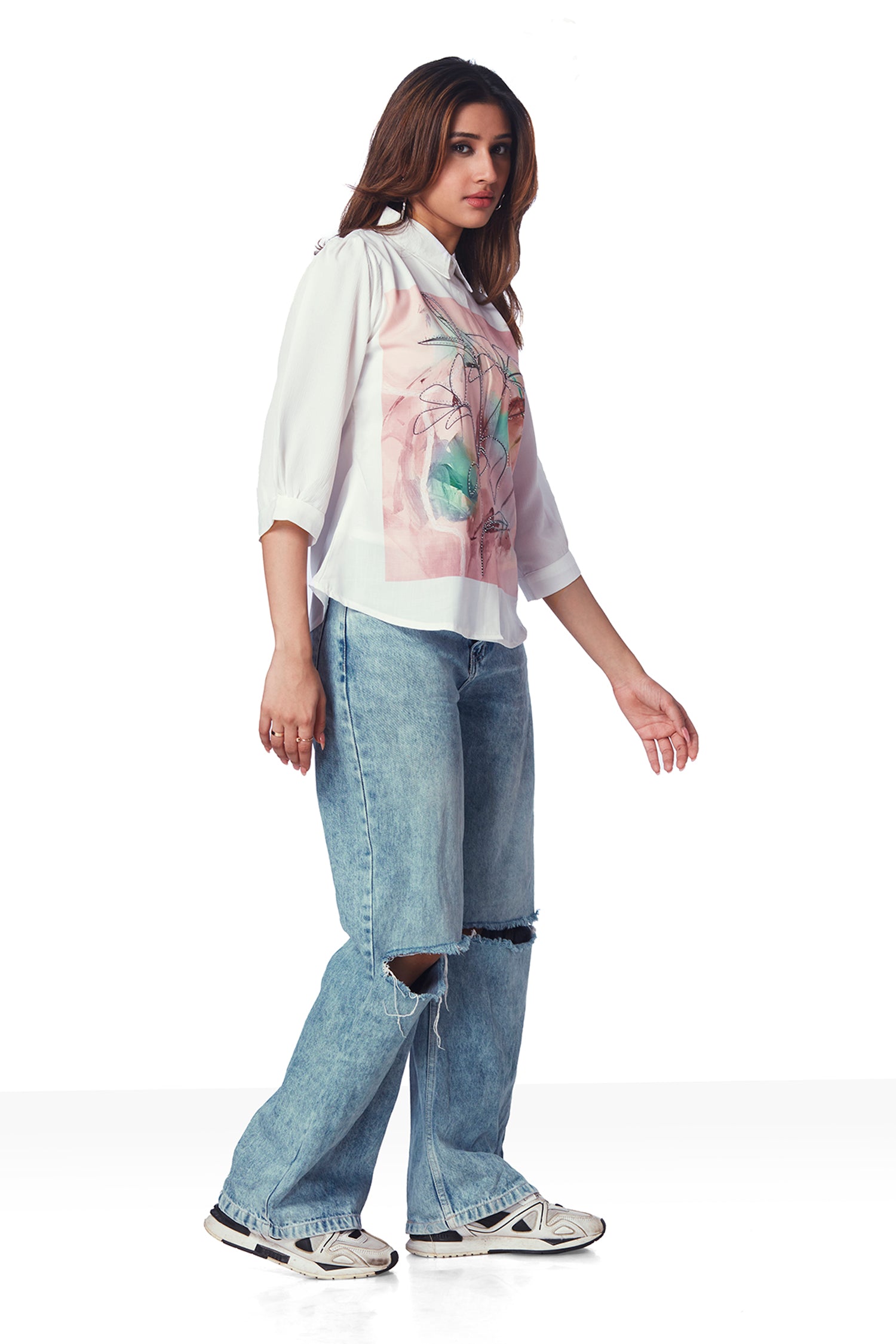 White Shirt With Marble Print And Shimmer Work image 5