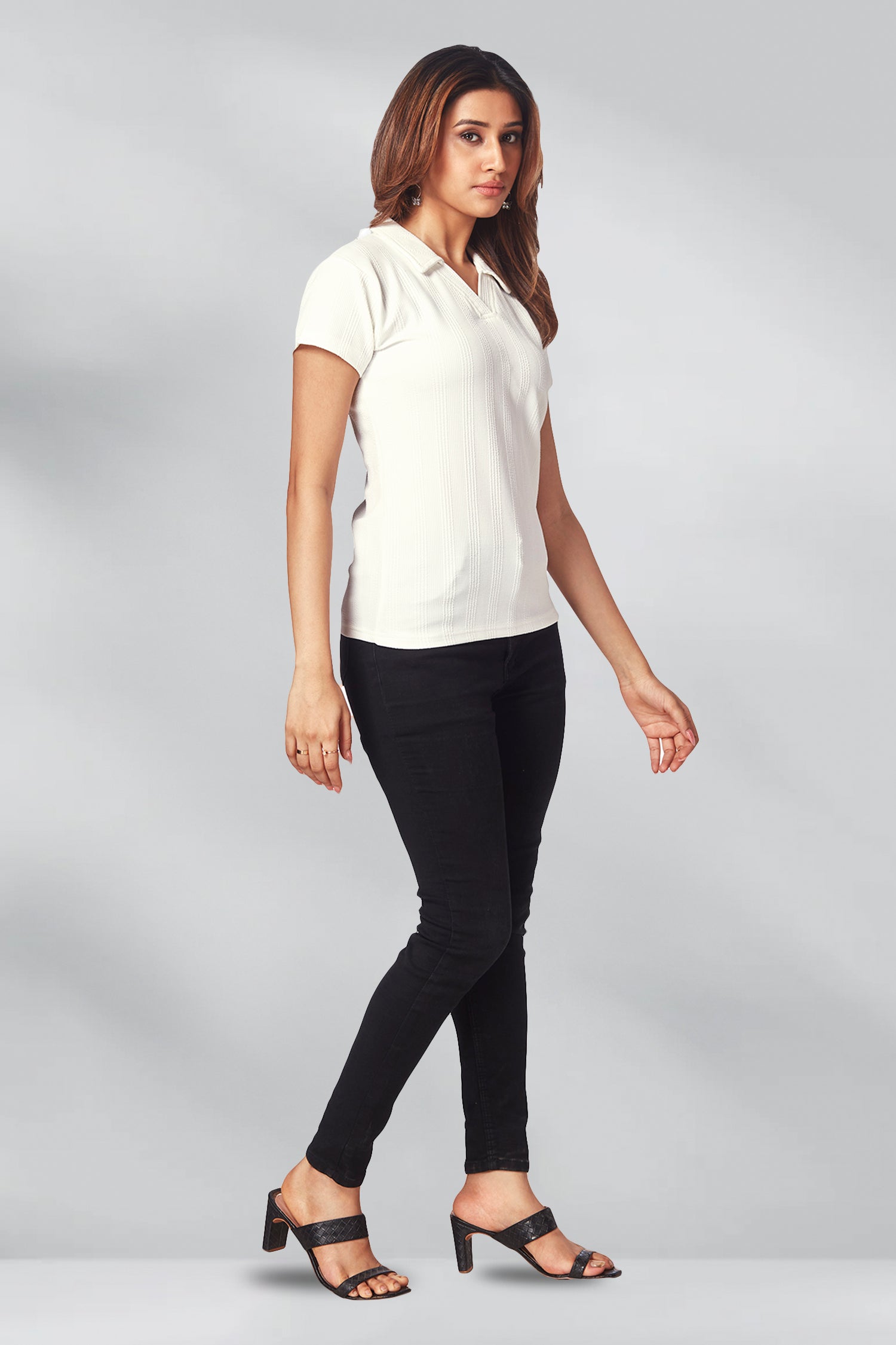Casual V Neck Collar Self Texture T-shirts - White image 6