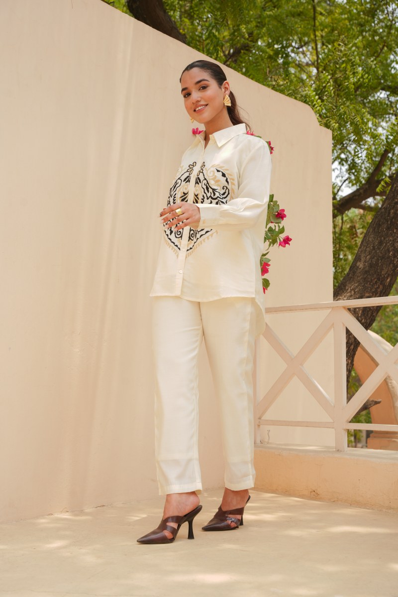 Embroidered Cream Shirt With Straight Pants Set image 2