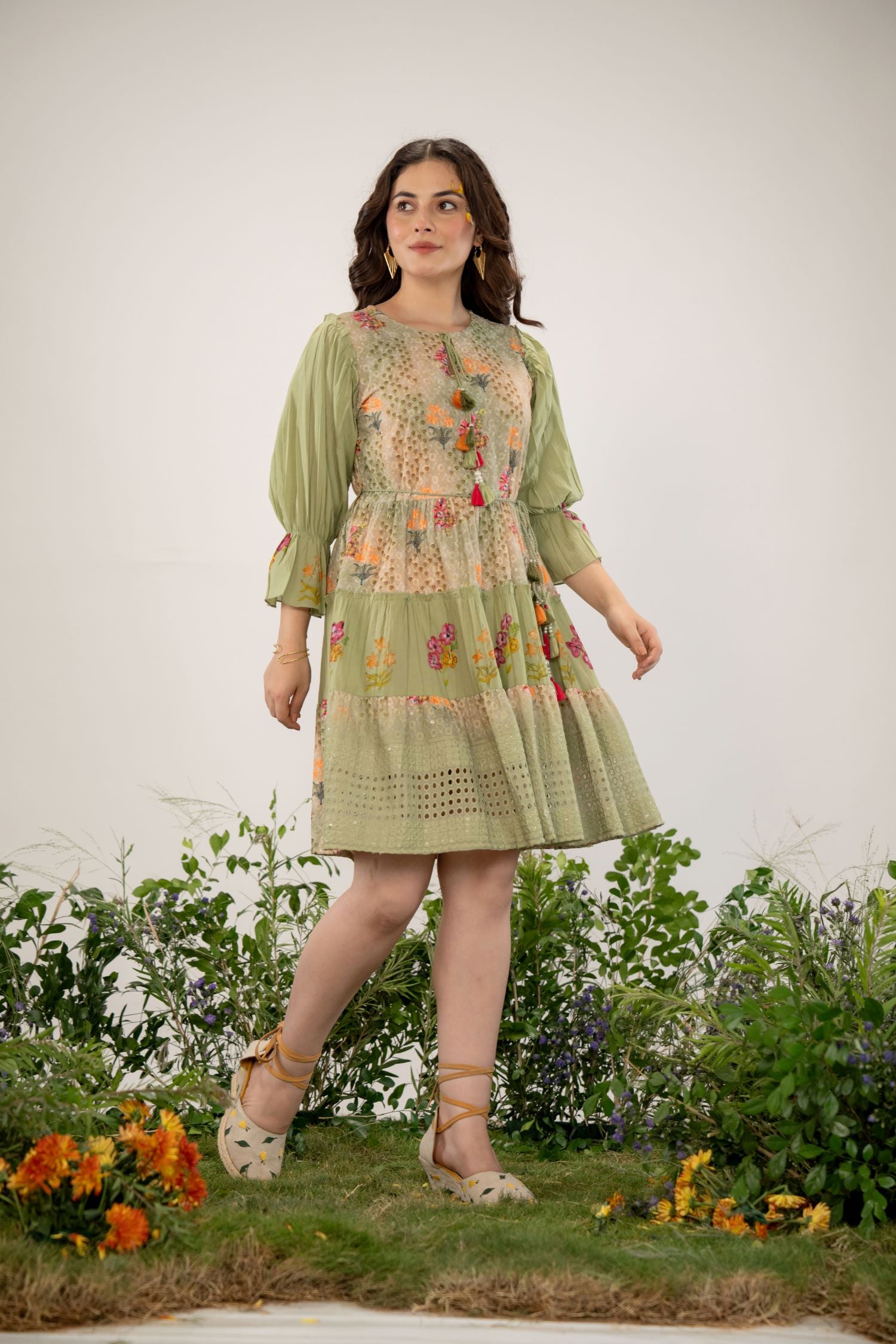 Freyaa Green Cotton Round-neck Tunic Top With Embroidery, Net Design, And Belt image 6