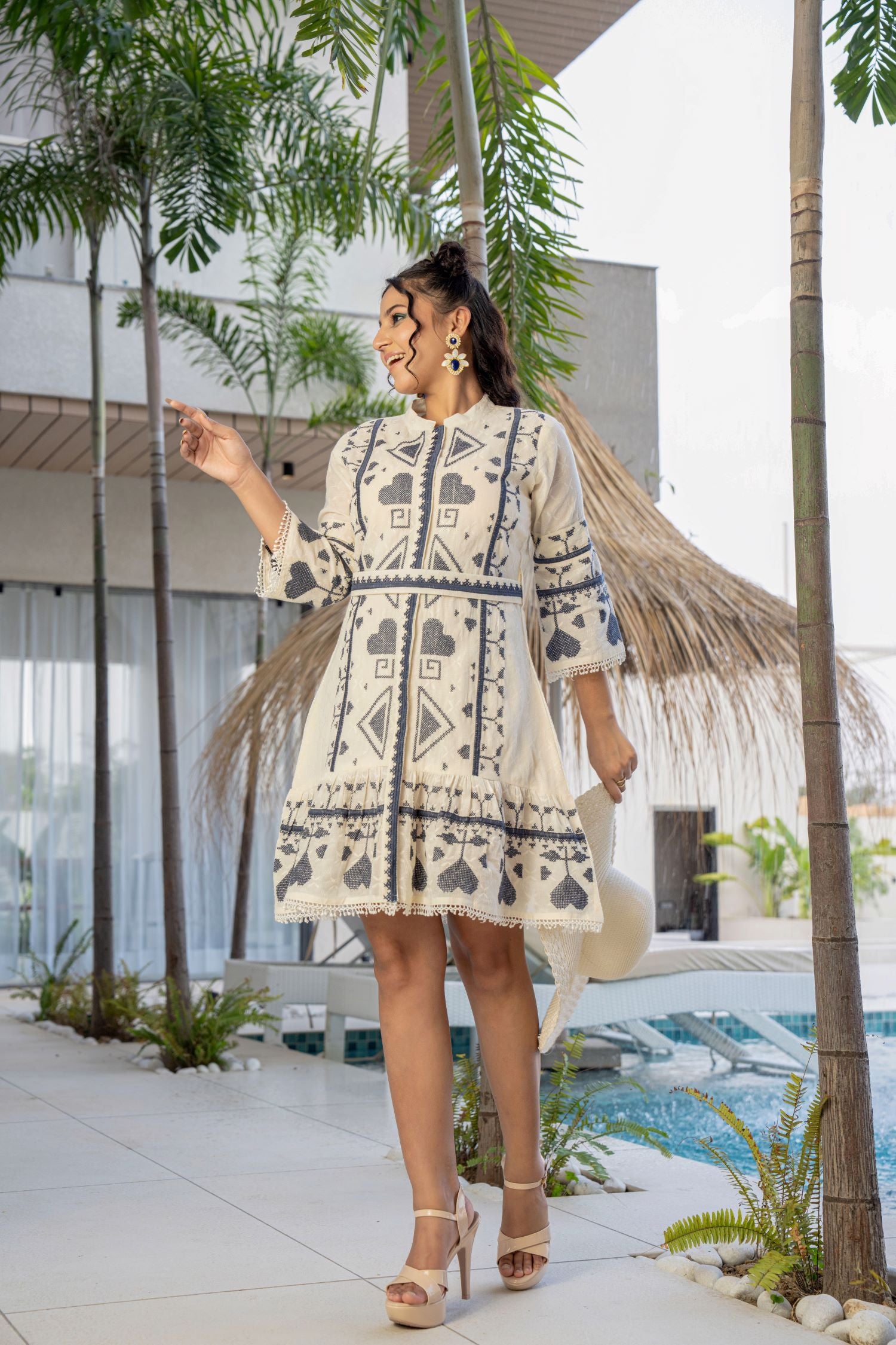 Freyaa Cream Cotton Tunic Top With Mandarin Collar And Blue Embroidery image 6