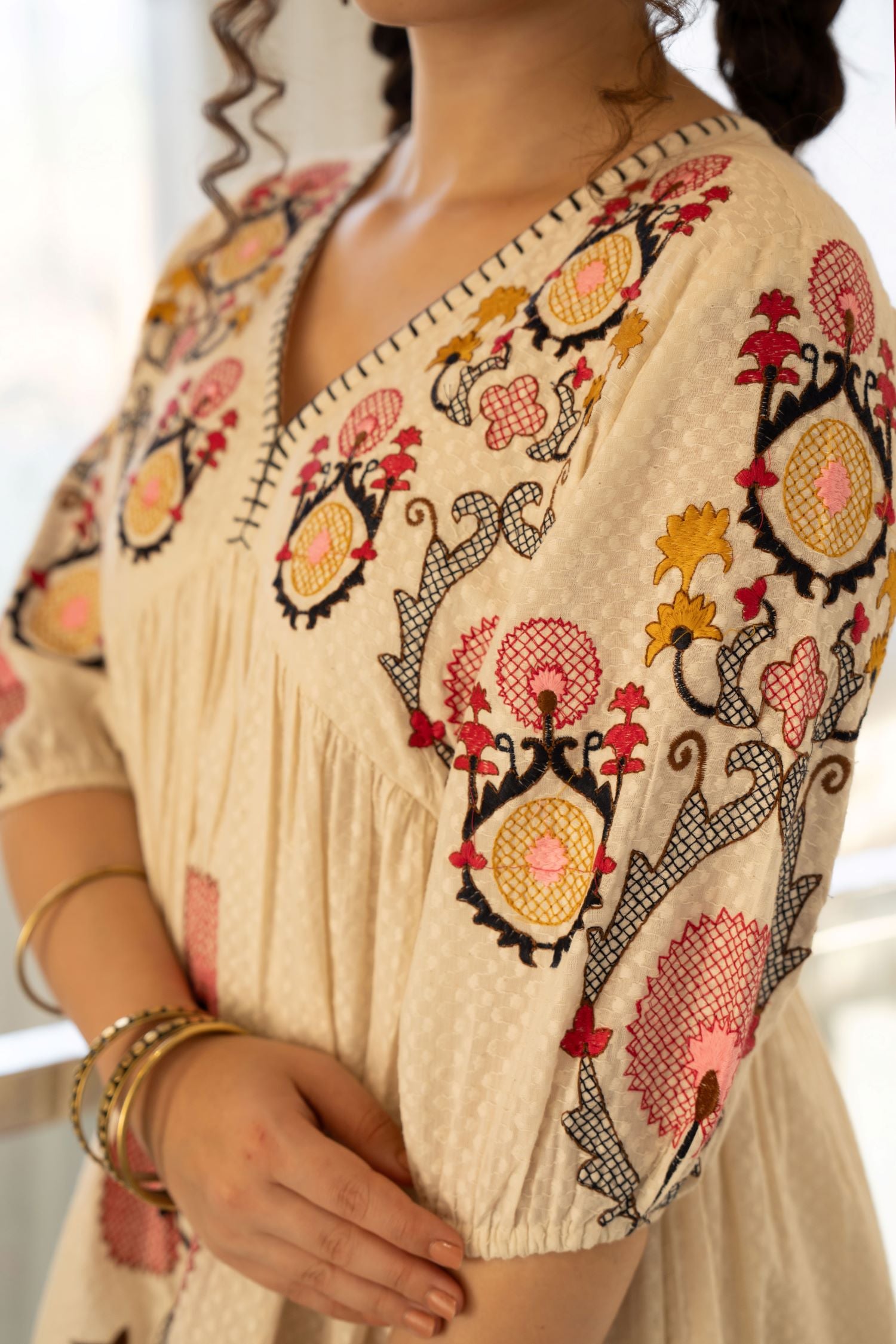 Freyaa Cream Cotton V-neck Tunic Top With Pink Embroidery And Self-design Fabric image 4