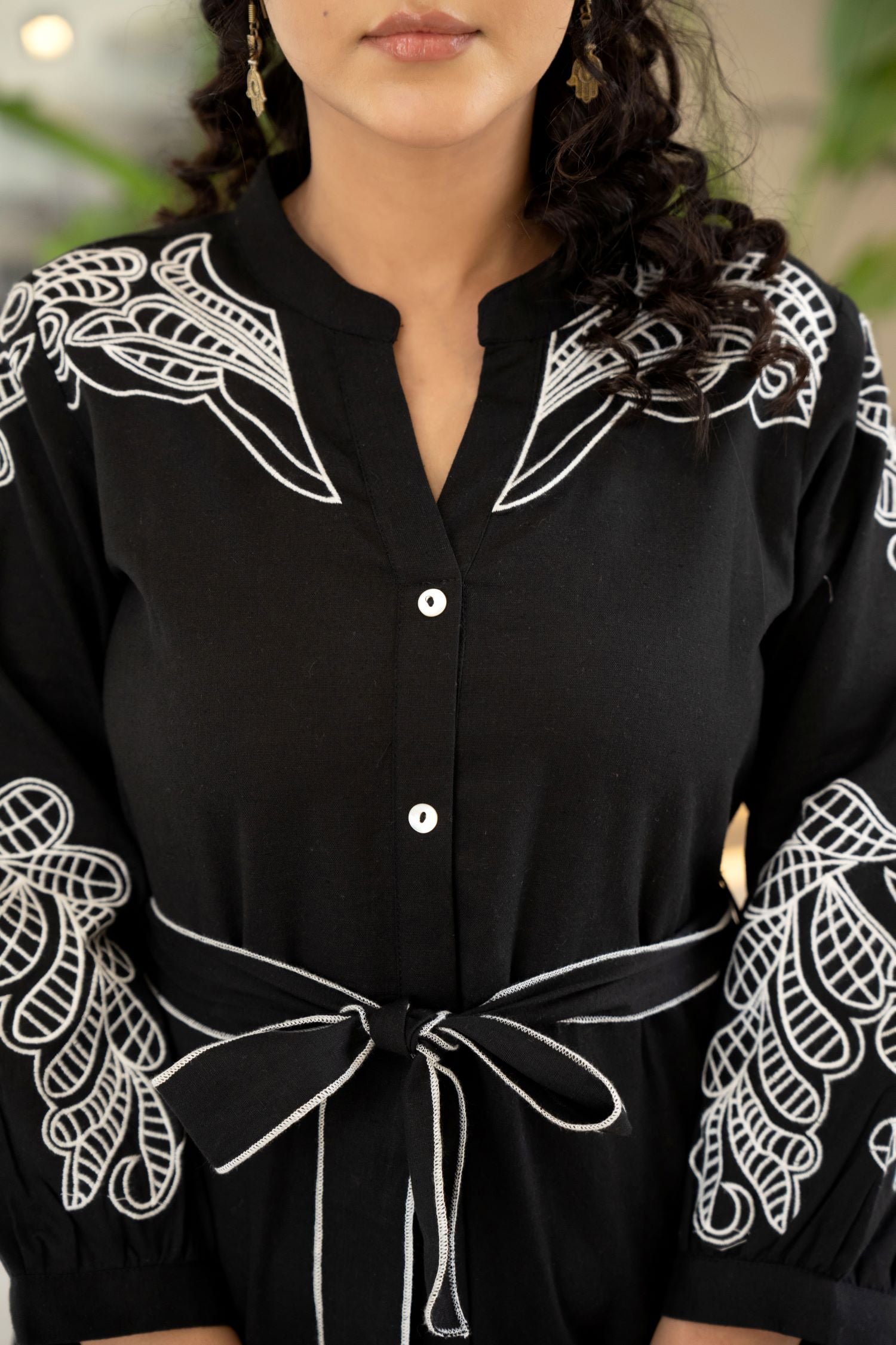 Chic Tunic With Intricate Designs And Flattering Belt image 4