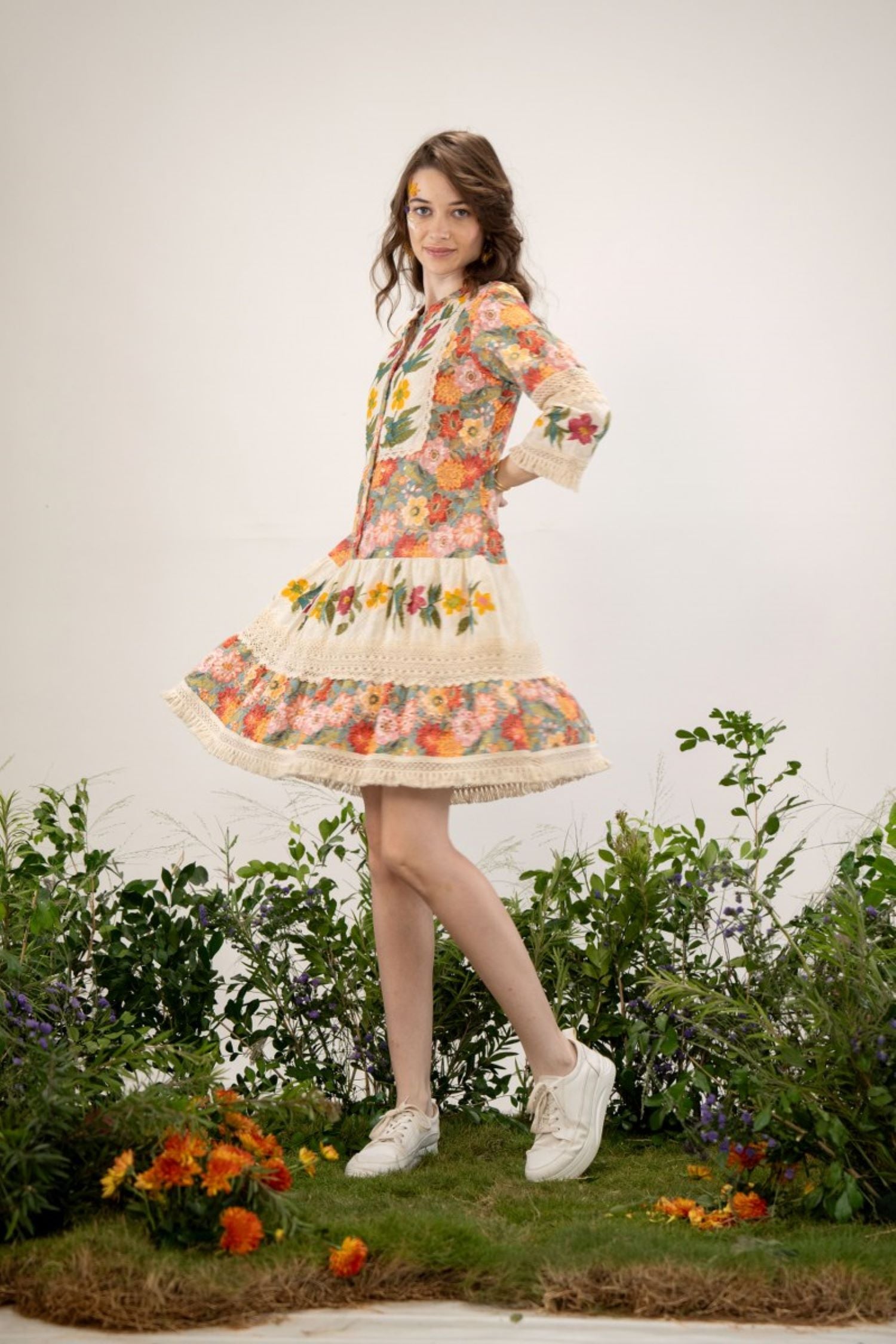 Bell Sleeves Pink Embroidered A-line Tunic Dress image 2