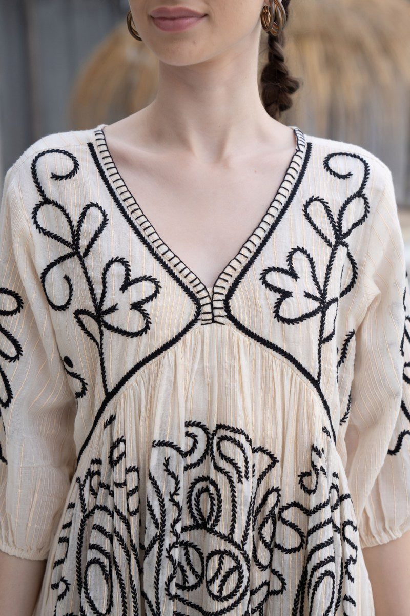 Off-white Black Embroidered Boho Short Tunic Dress image 5