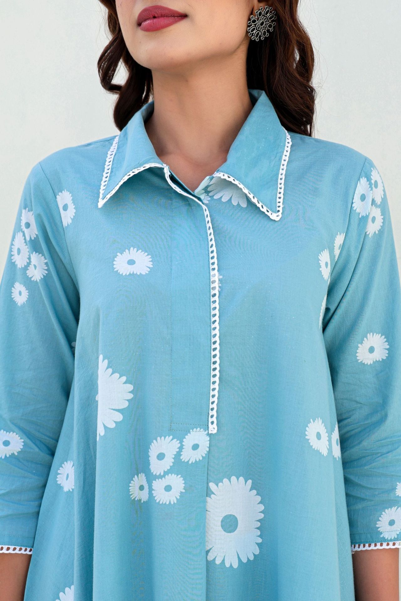 Chic Collar & Petal Print Blue Cord Set image 5