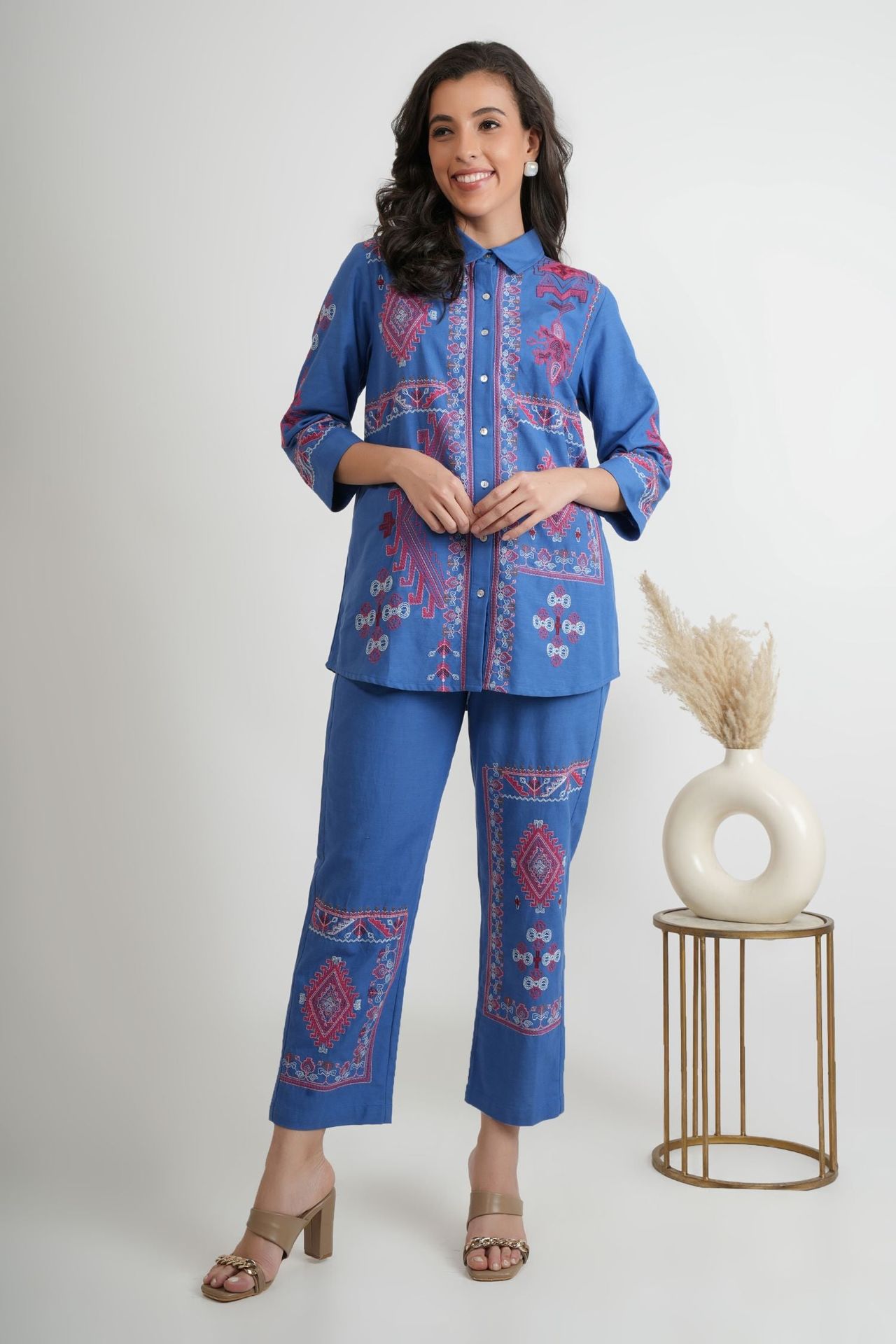 Embroidered Bloom Full Neck Cord Set image 6