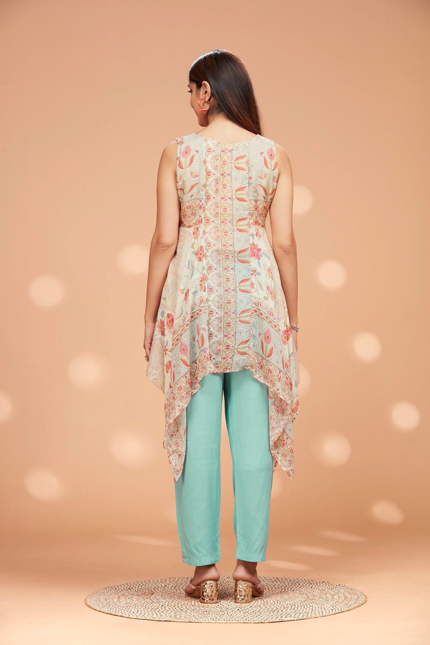 Two- Piece Muslin Asymmetric Kurta Set image 6
