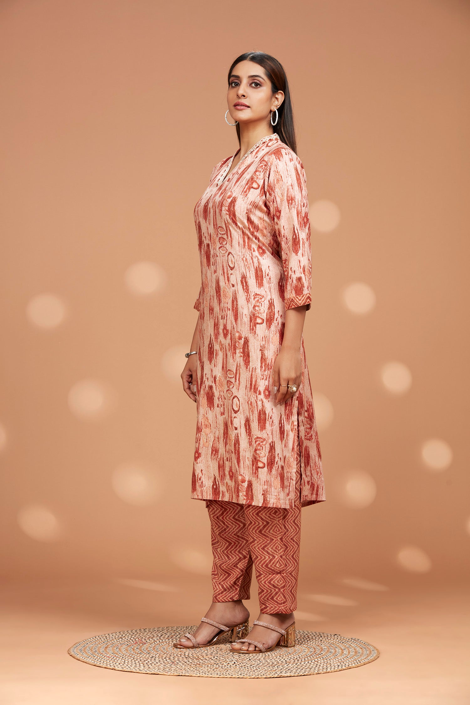 Rayon V Neck Two-piece Kurta Set image 4