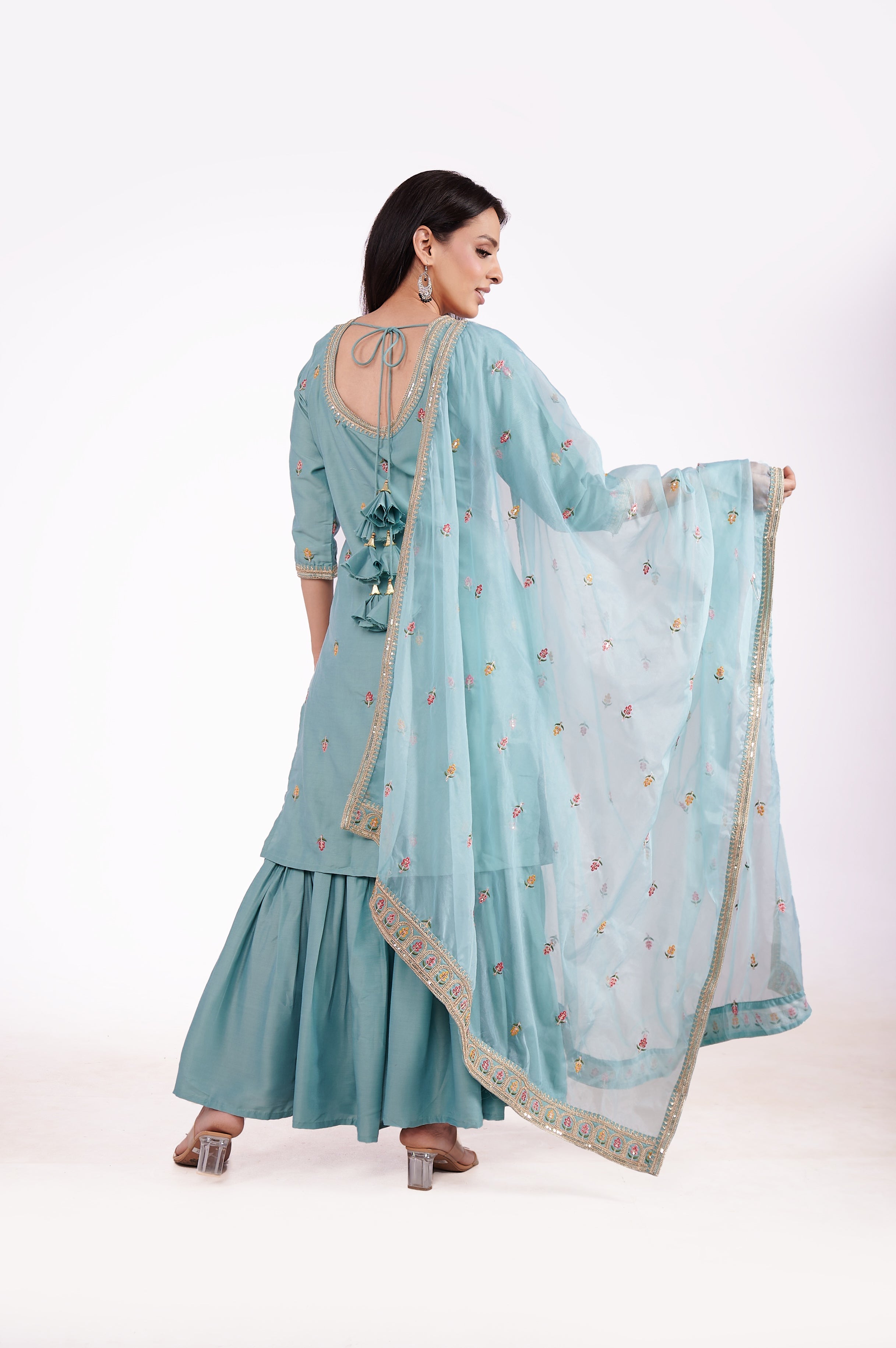 Three-piece Sharara Kurta Set image 4