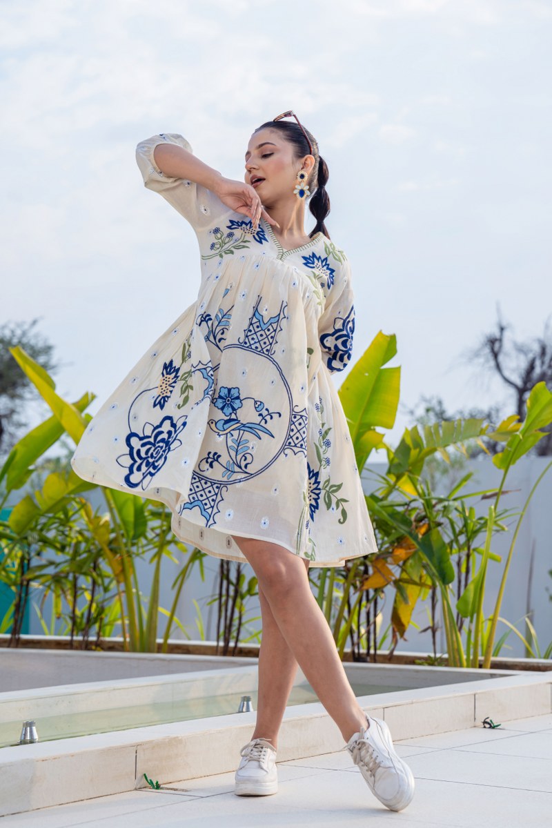 White Party Tunic Dress: Ivory Blue Threadwork Dress image 4