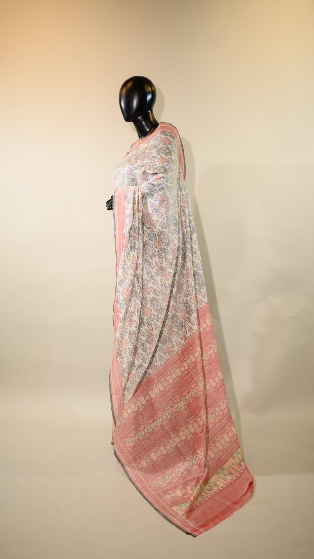 White & Red Mulberry Silk Patola Ikat Saree image 2