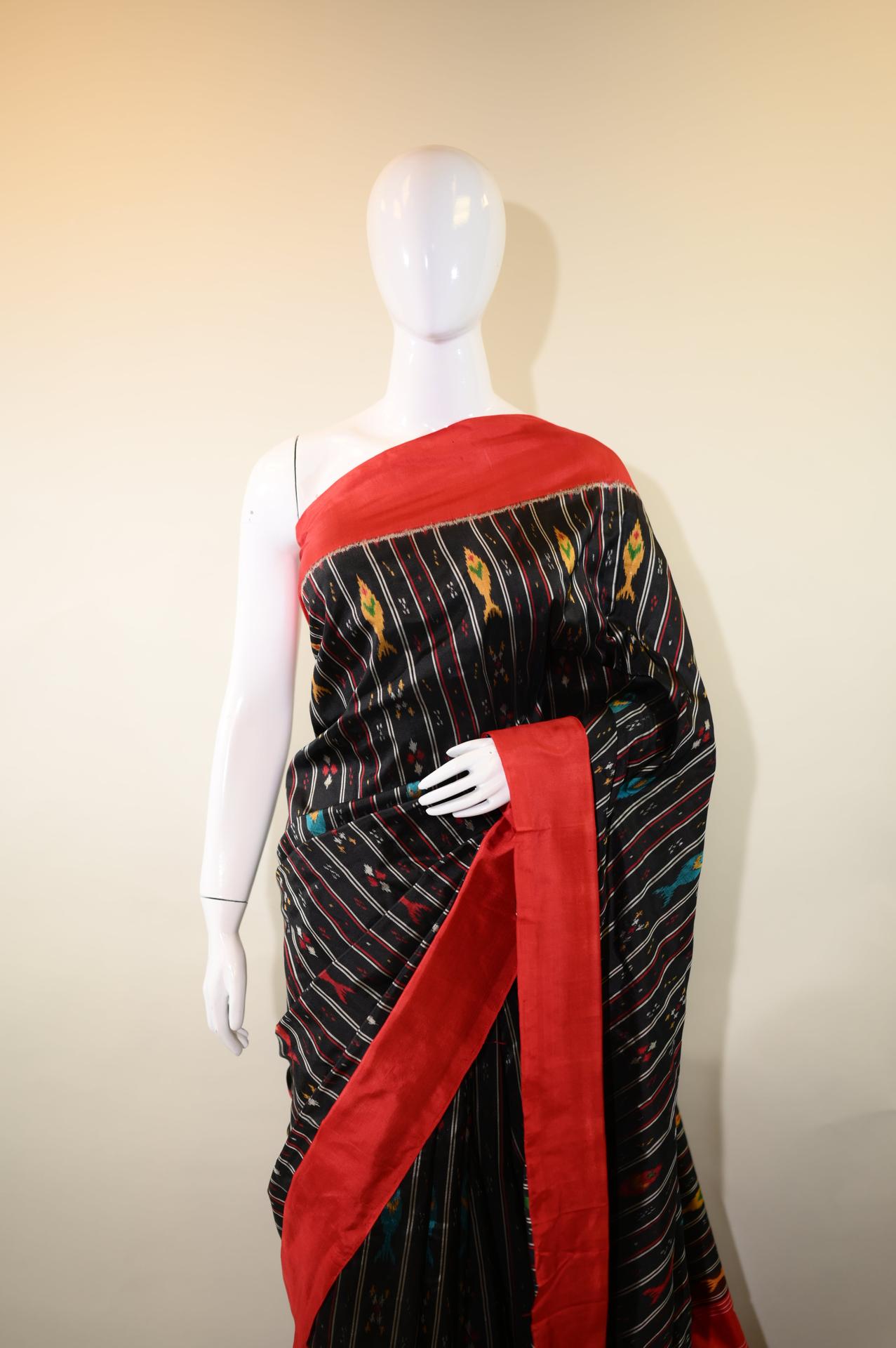 Red & Black Mulberry Silk Odisha Double Warp Ikat Saree image 2
