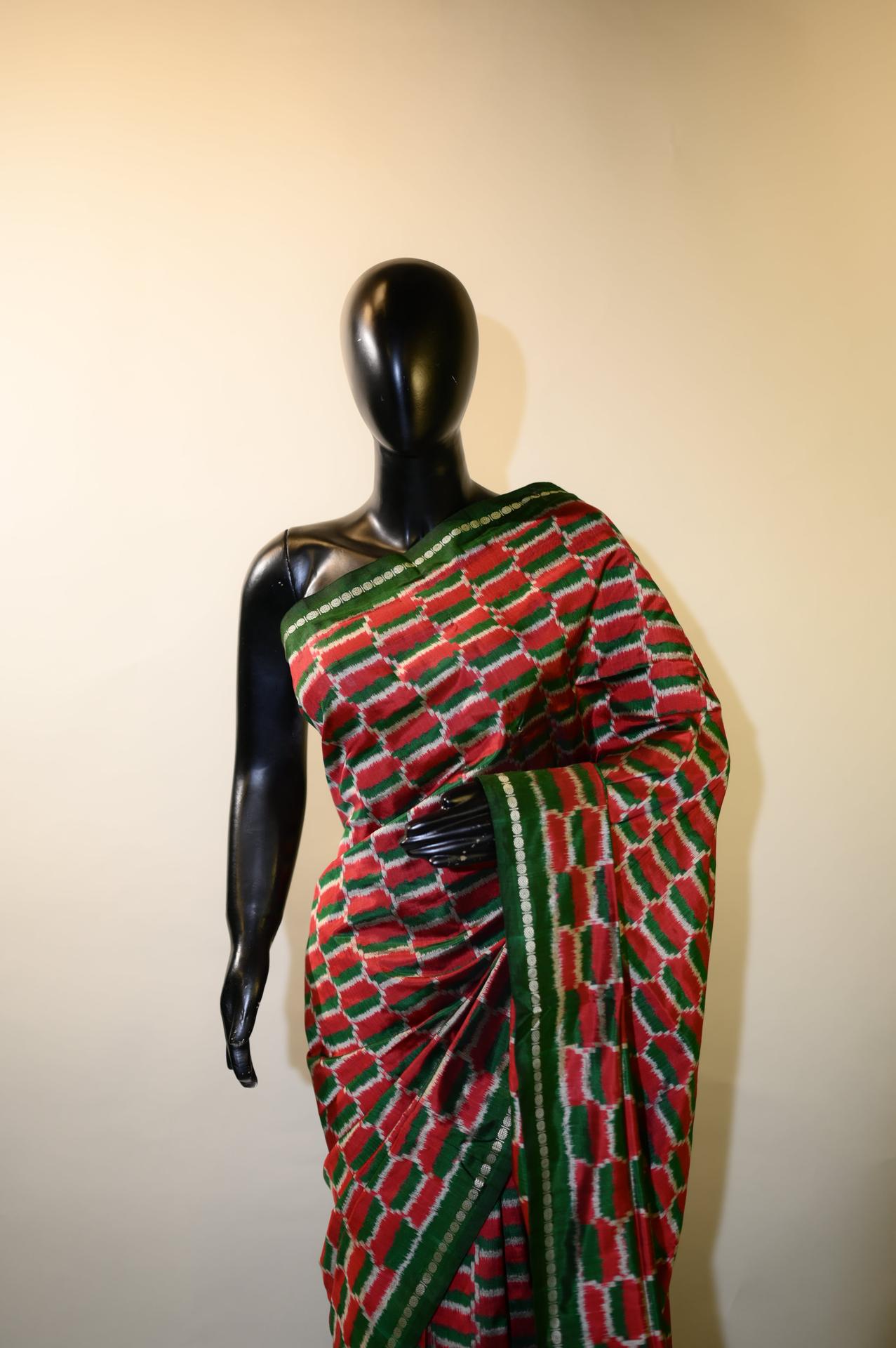Green & Red Mulberry Silk Pochampally Ikat Saree image 2