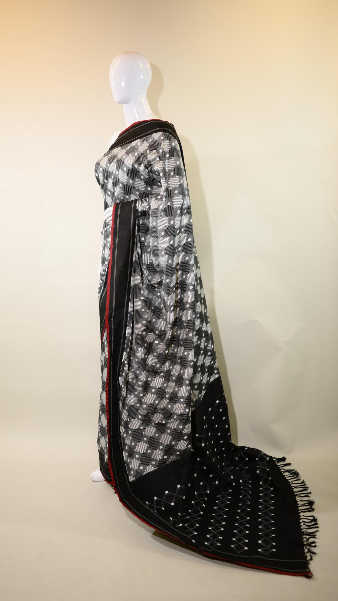 Grey & Black Mulberry Silk Pochampally Double Warp Ikat Saree image 3